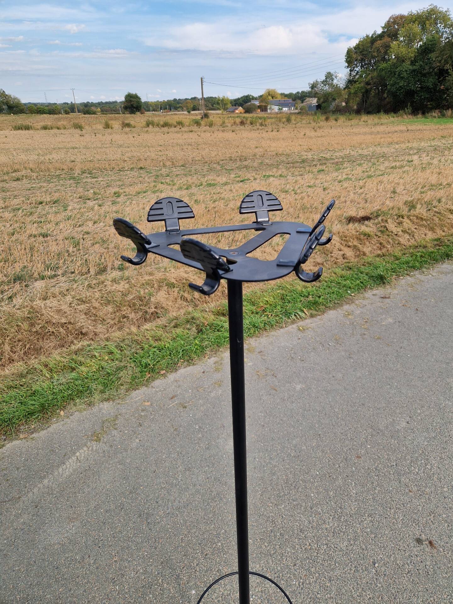 Designer coat rack from the brand Manade.