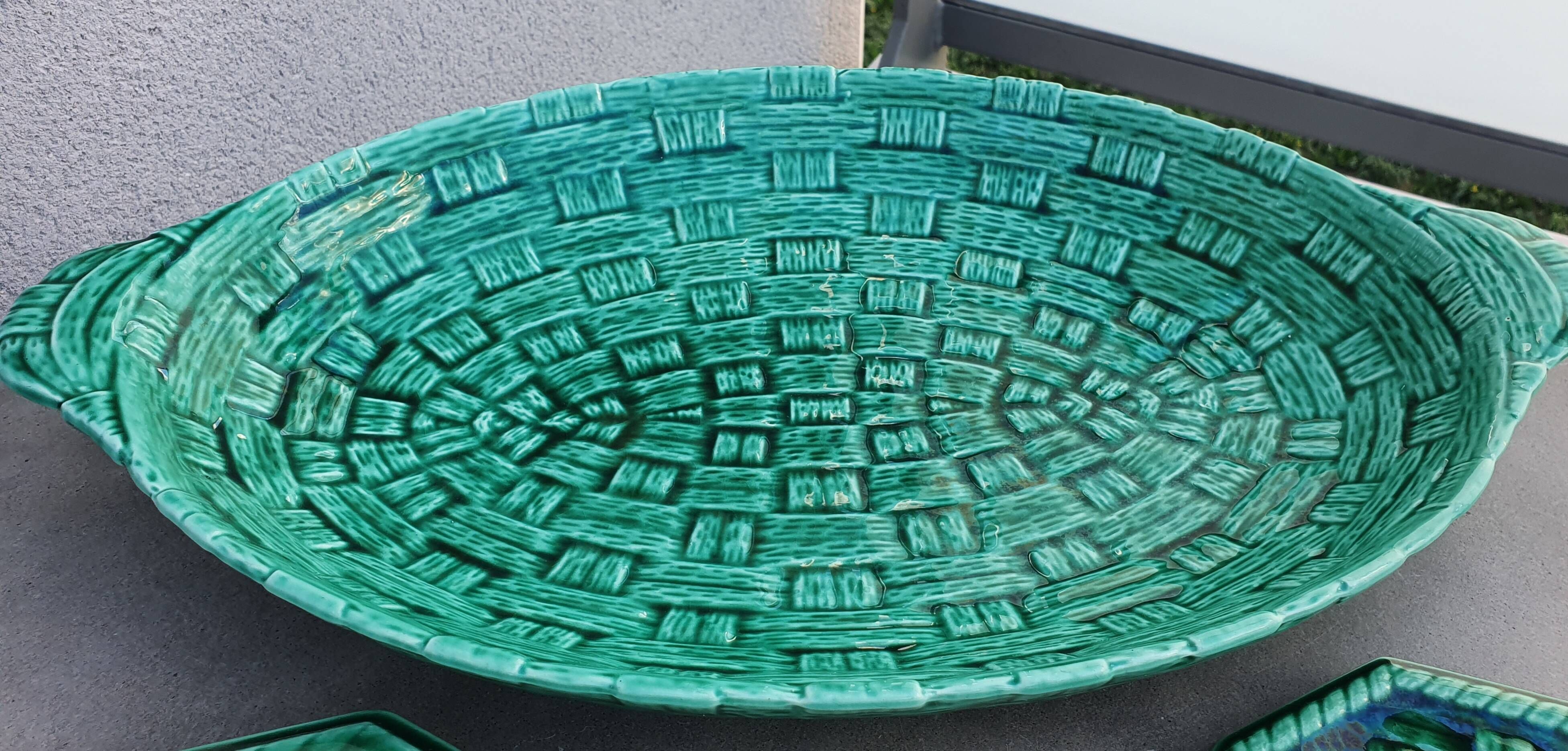 Ceramic dish