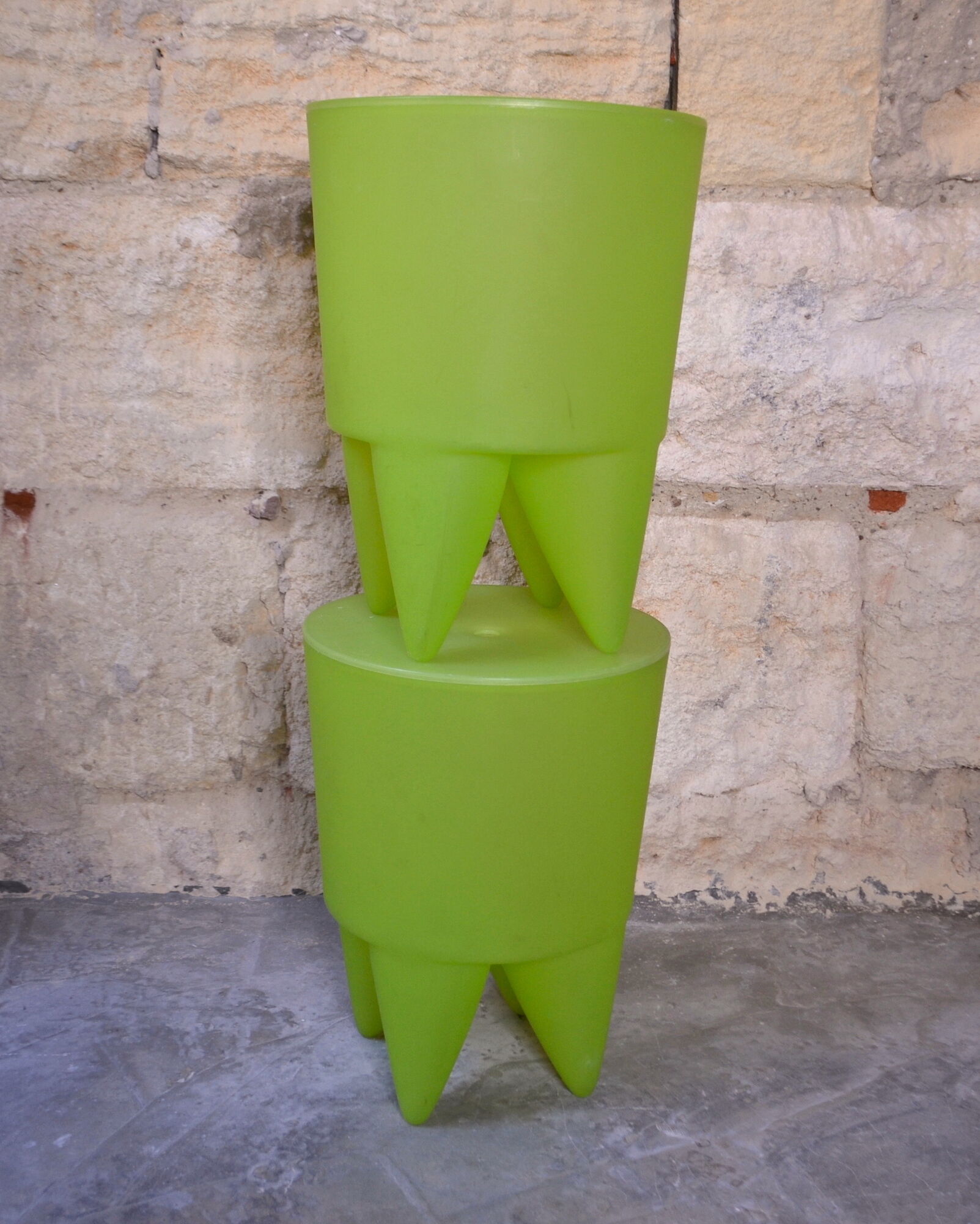 Tabourets Bubu 1er par  Philippe Starck pour XO design - Made in France