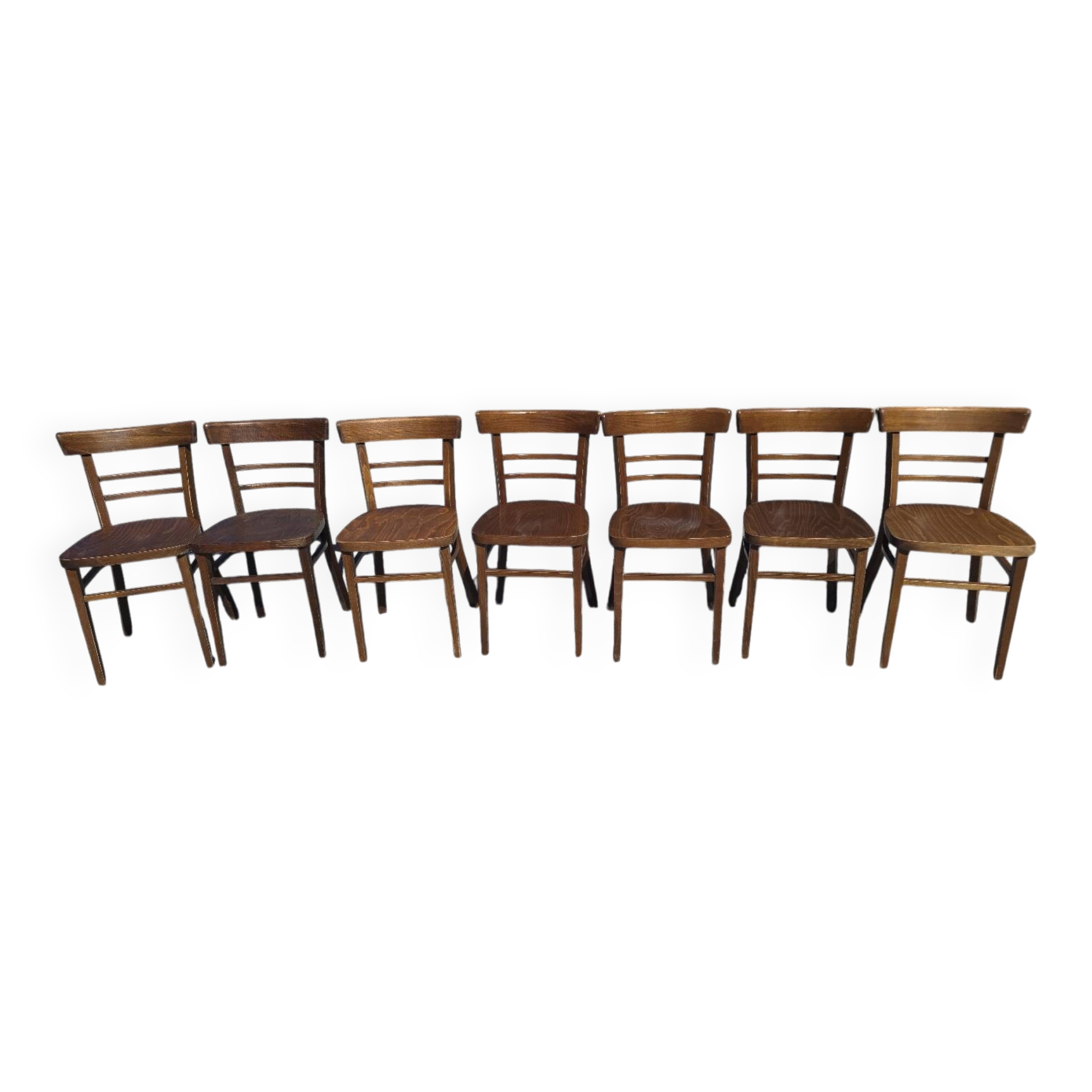 7 chaises de bistrot en bois courbé Baumann