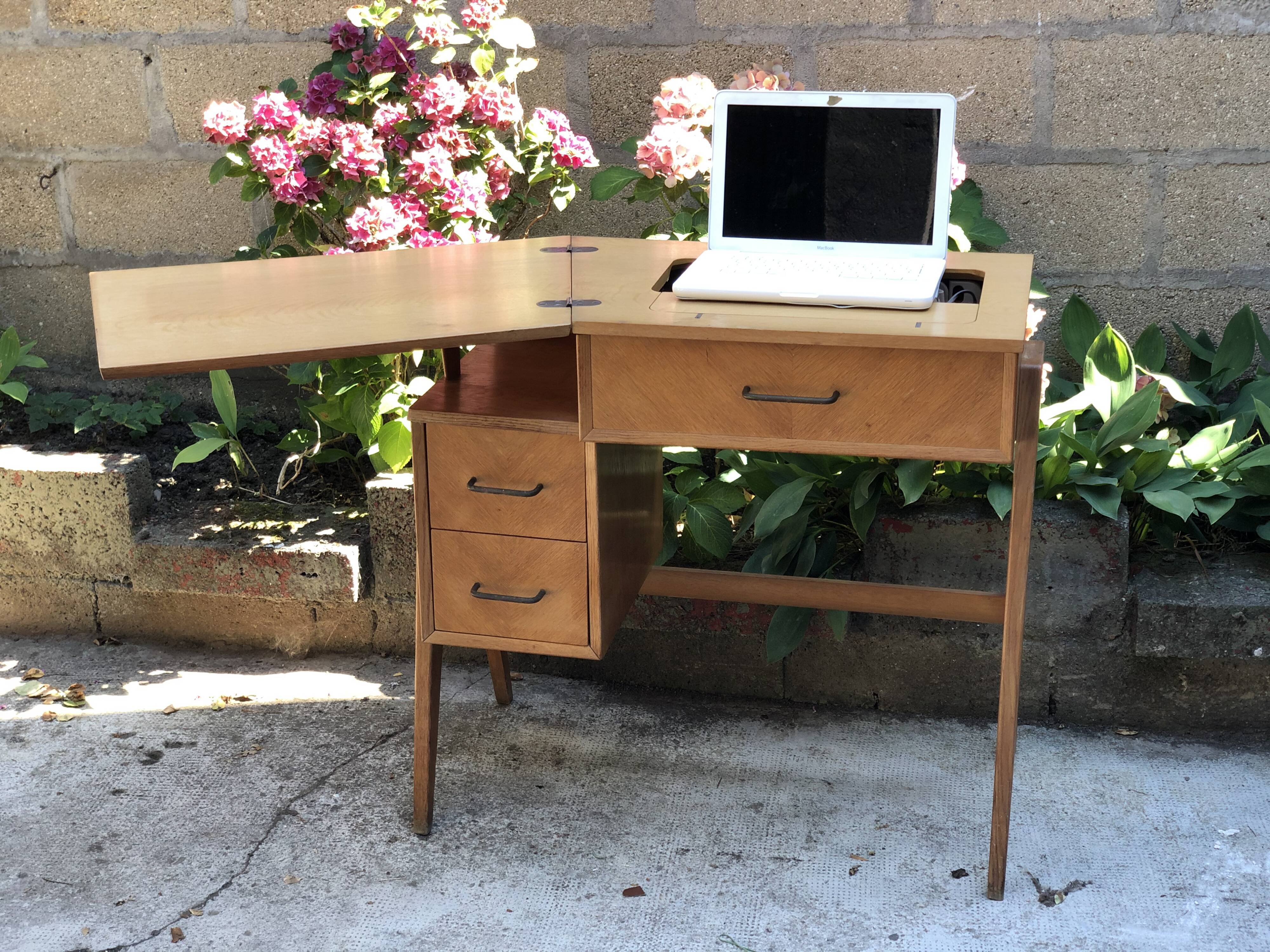 Vintage desk feet compass