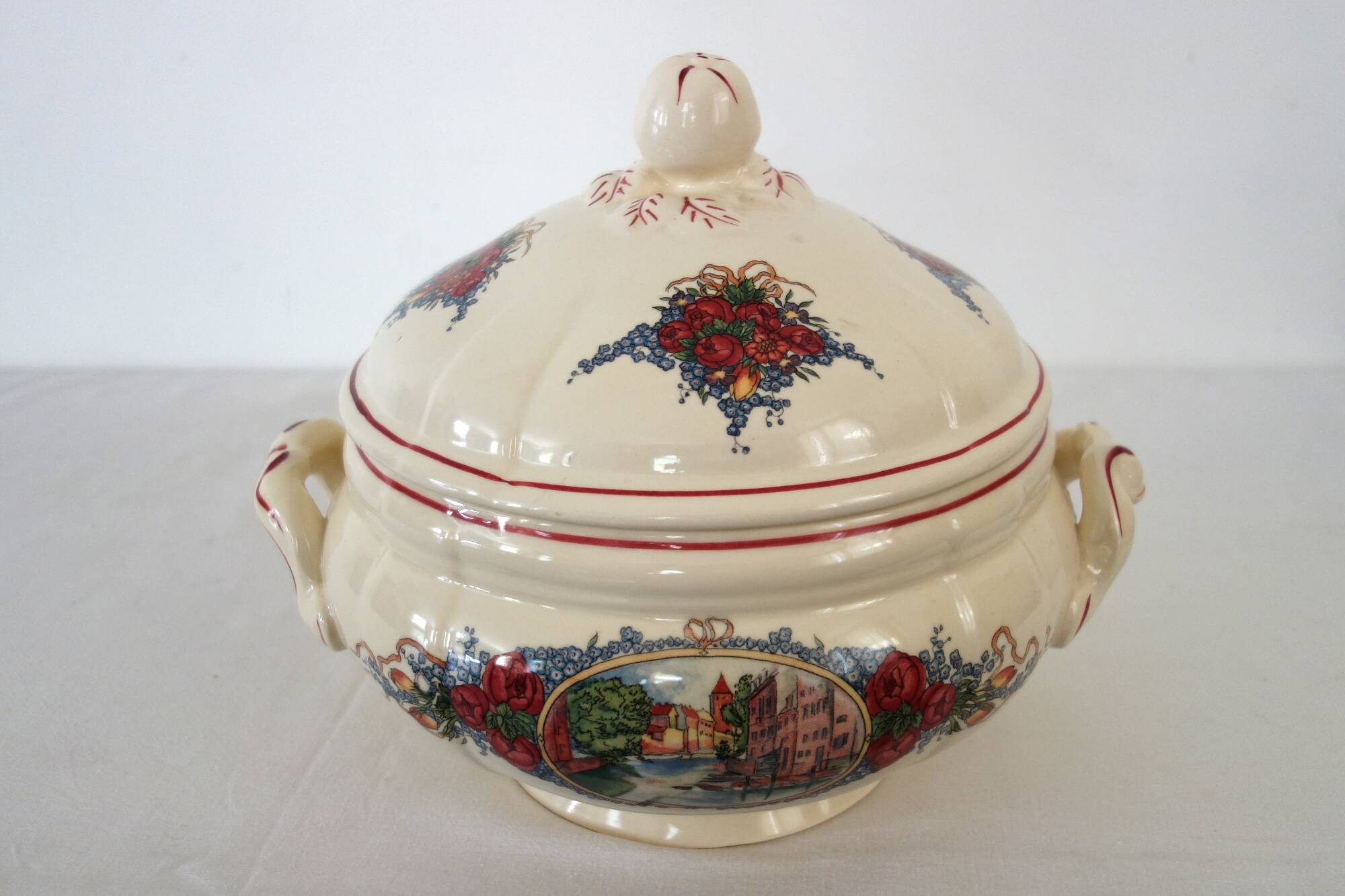 Ancienne soupière Obernai Sarreguemines