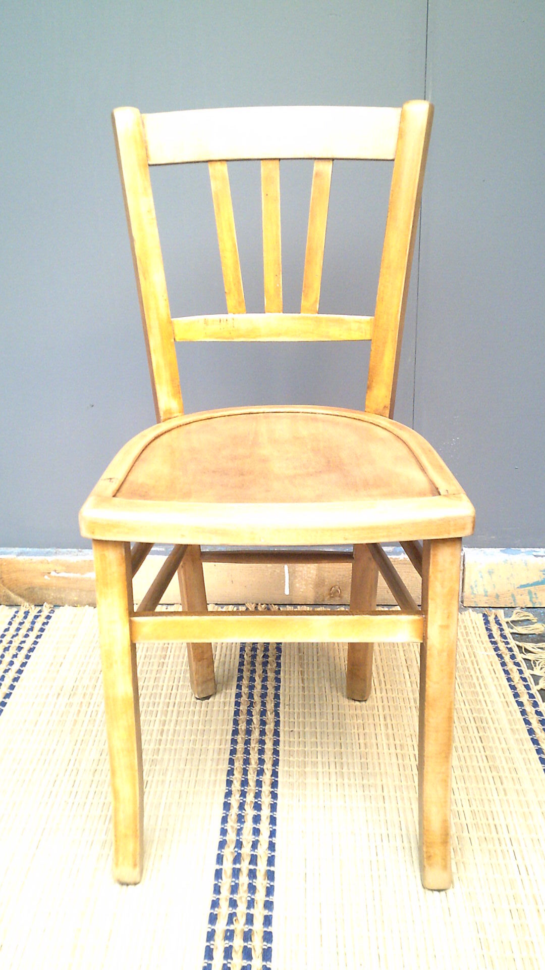 Bistro chair