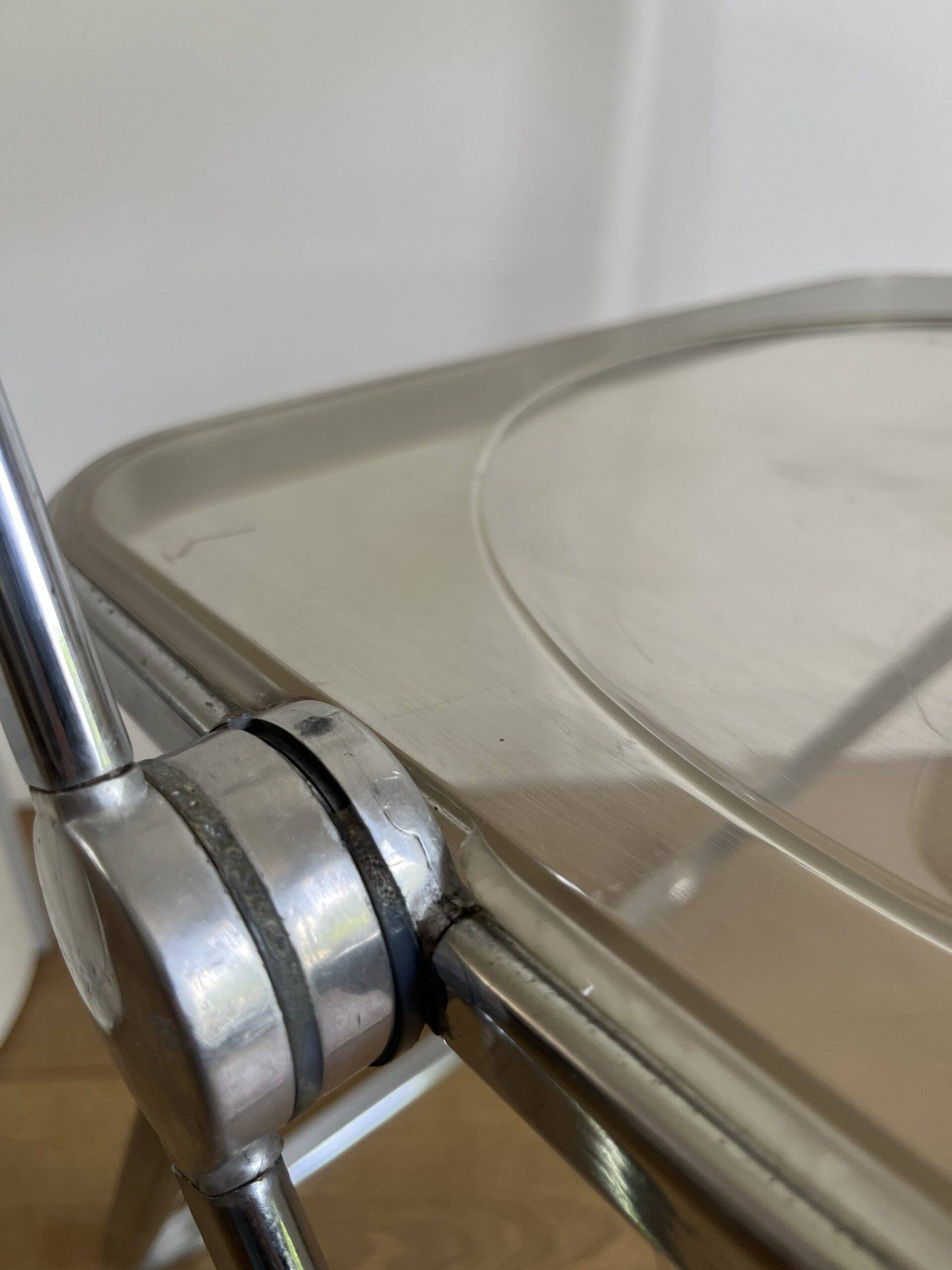 Plia chair by Giancarlo Piretti