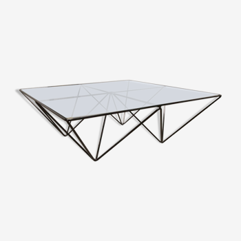 Table basse carrée en verre et métal satiné noir 1980