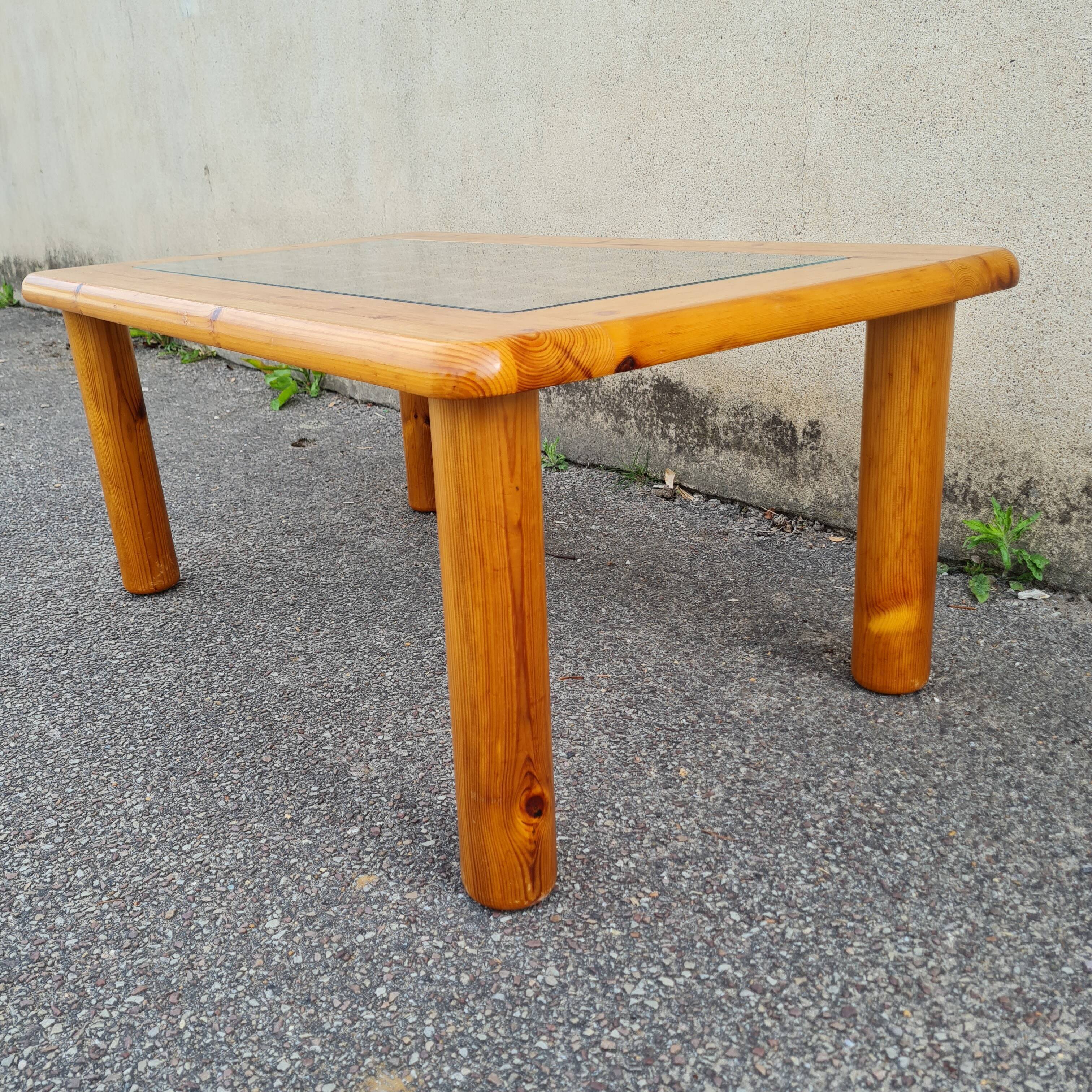 Italian coffee table in pine and glass