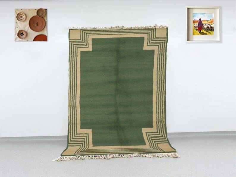 Moroccan Berber rug 250cm x 150cm