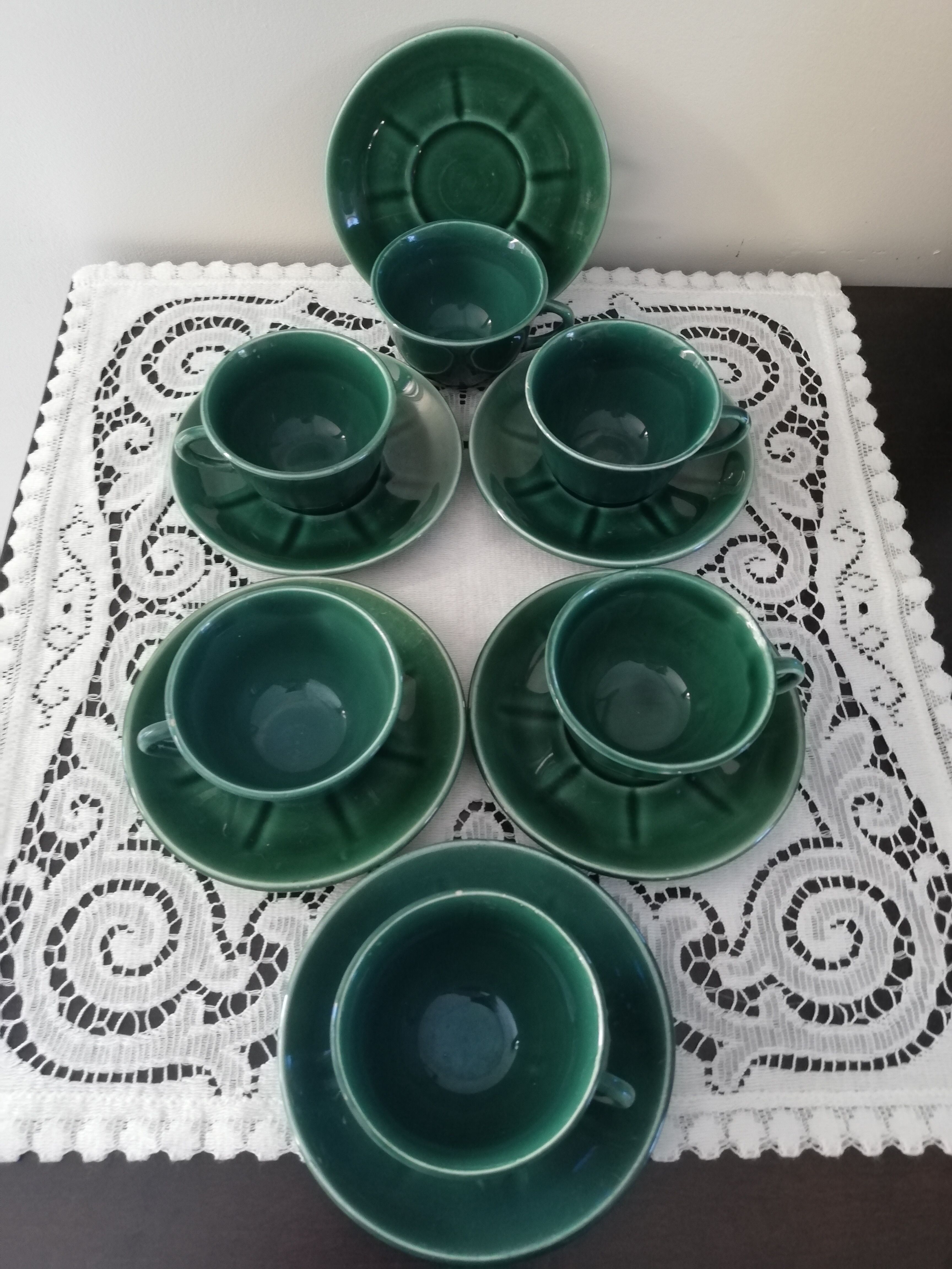 Service of 6 cups and saucers 50s