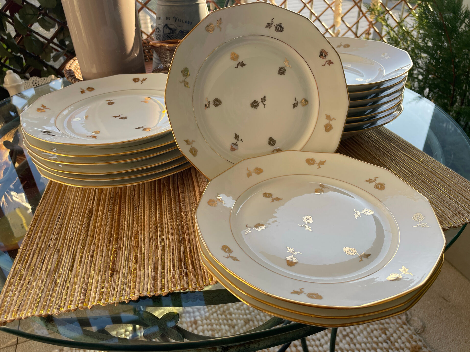 Set of plates