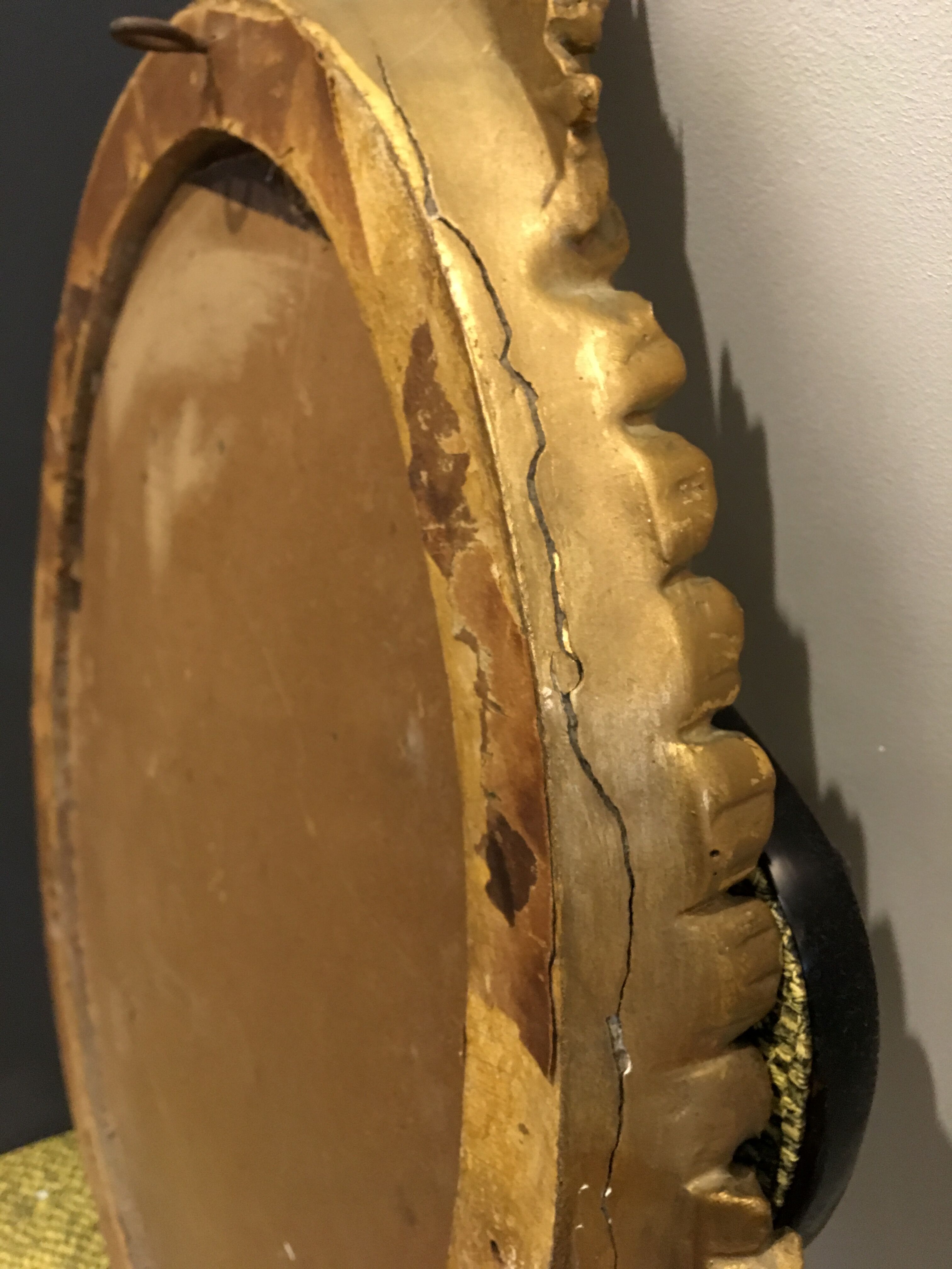 Baroque oval mirror 44 x 60cm