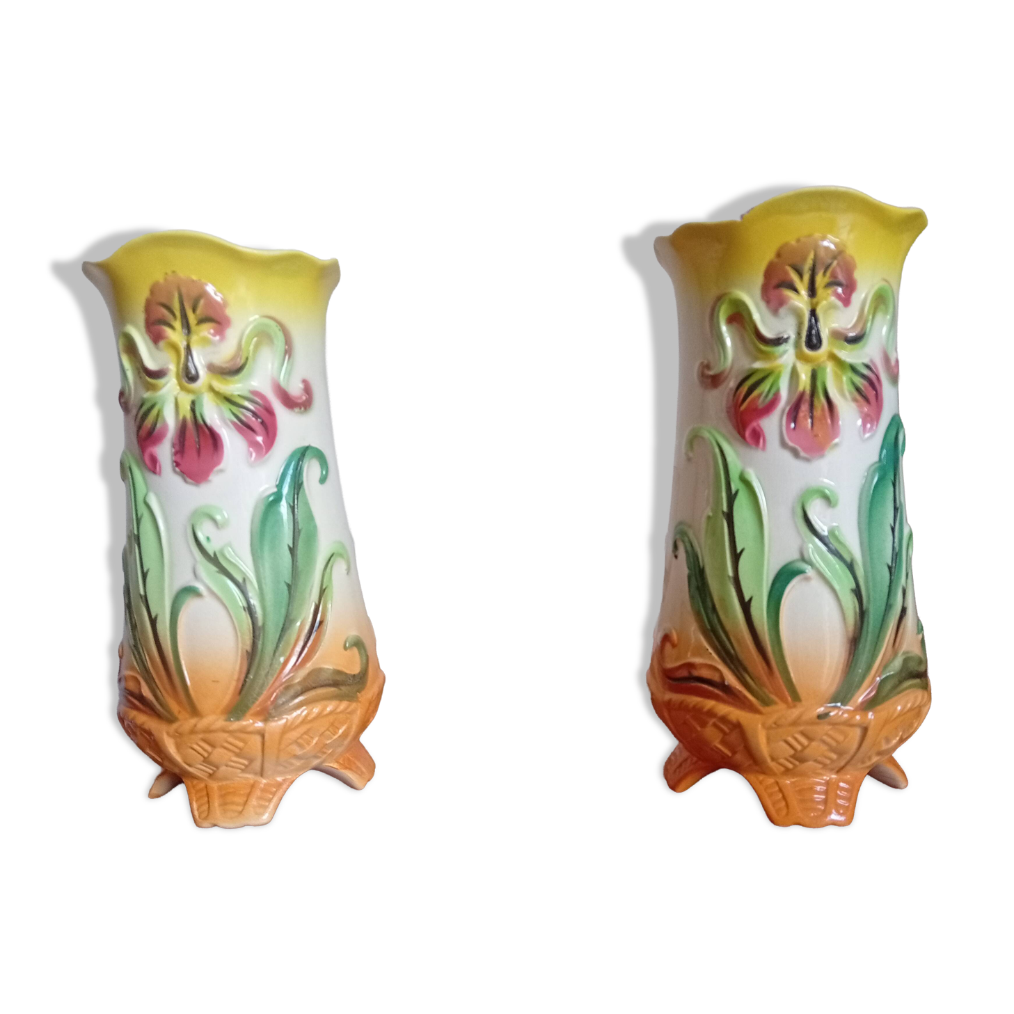 planter / tall vase in barbotine (majolica) from the Art Nouveau period (circa
