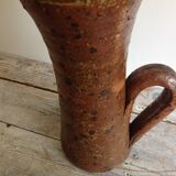 Sandstone pitcher