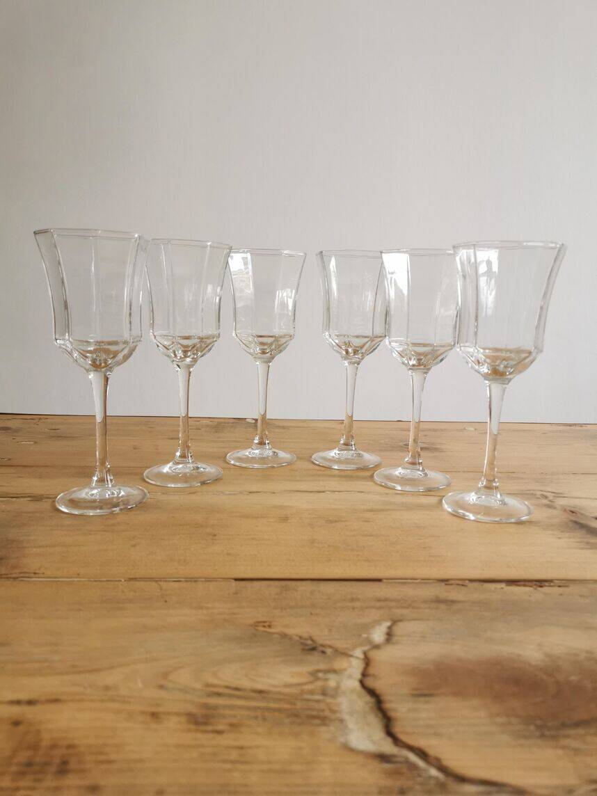 Service of 6 wine glasses Luminarc France