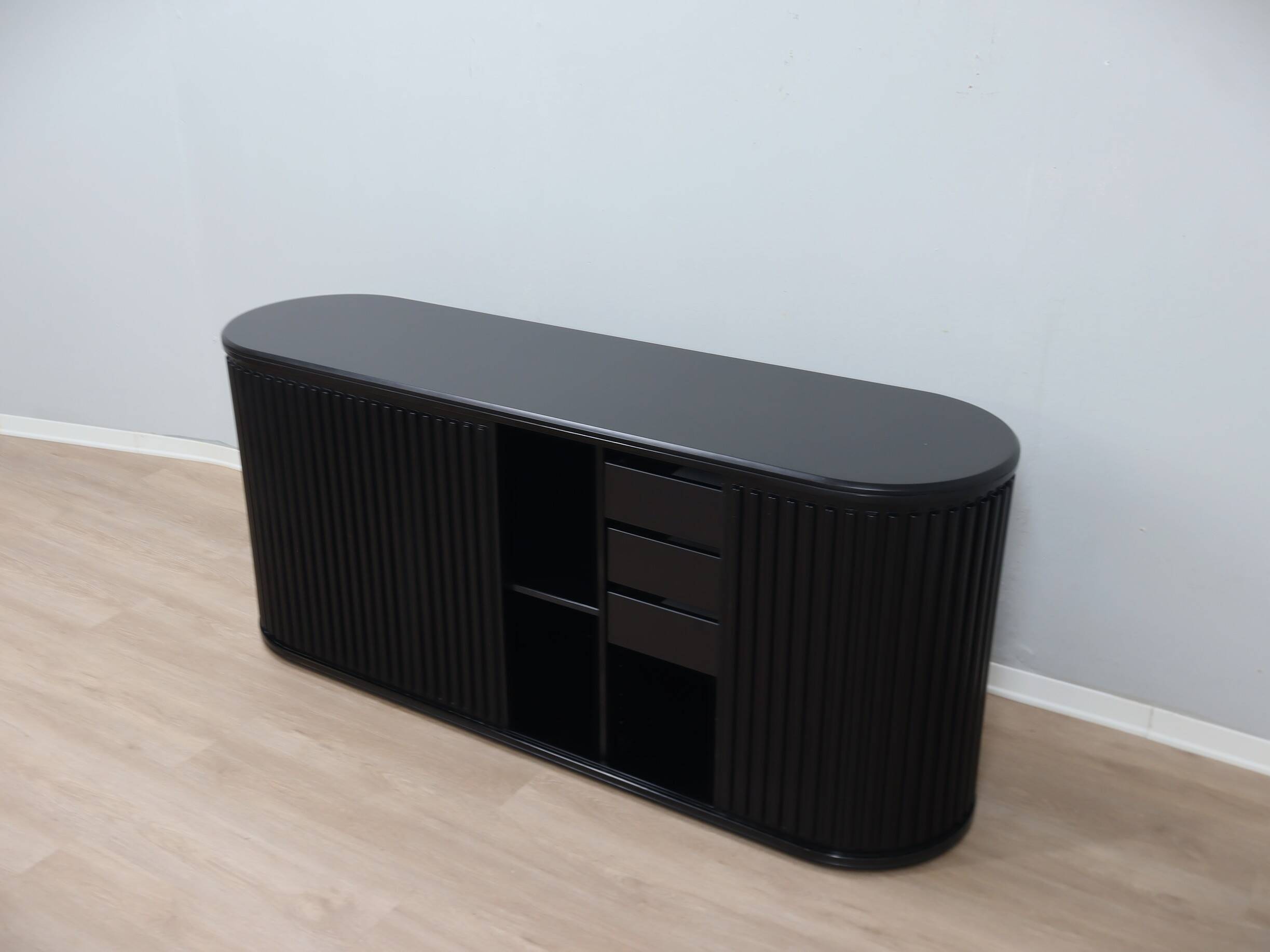 Vintage A’dammer laminate sideboard by A. van den Nieuwelaar for De Padova
