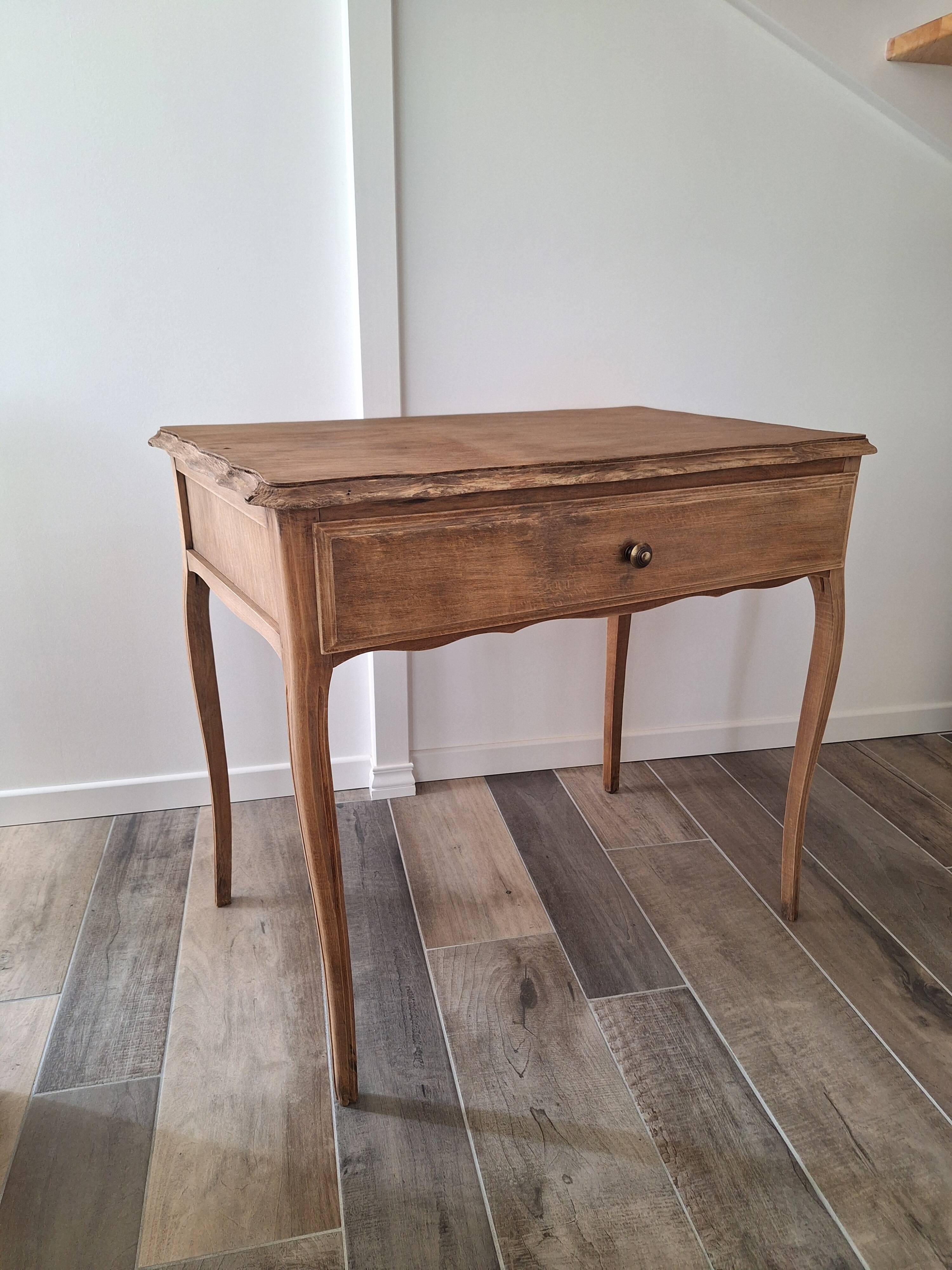 Wooden console desk