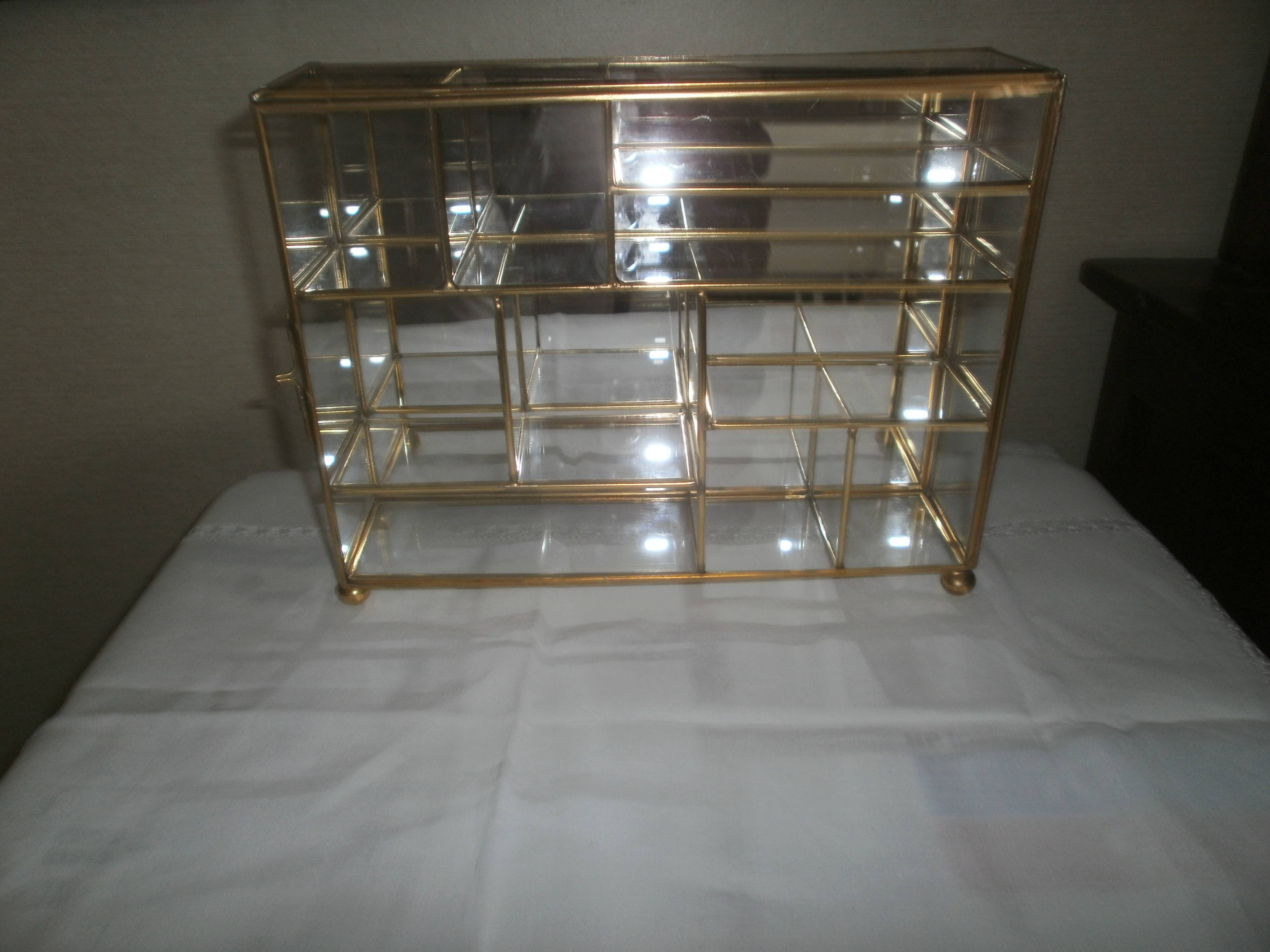 Vitrine pour miniatures