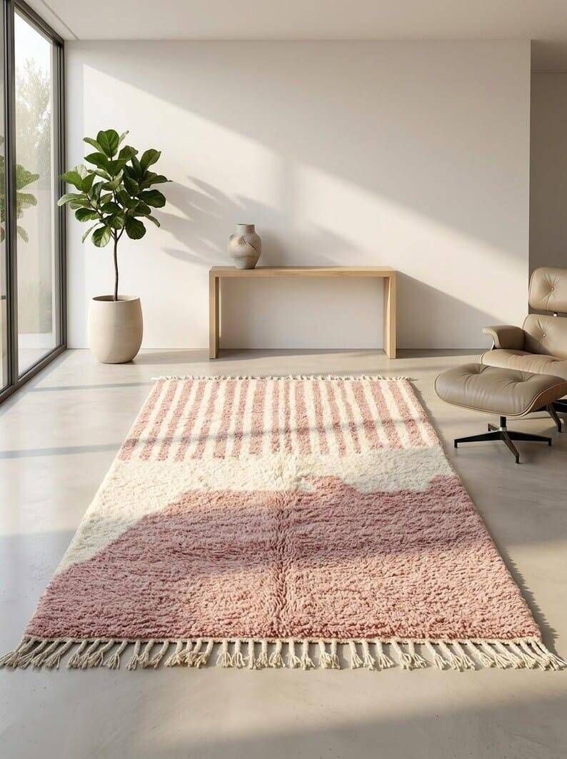 Pure wool rug, traditional handmade artisan creation, 1.5/2.5 m.