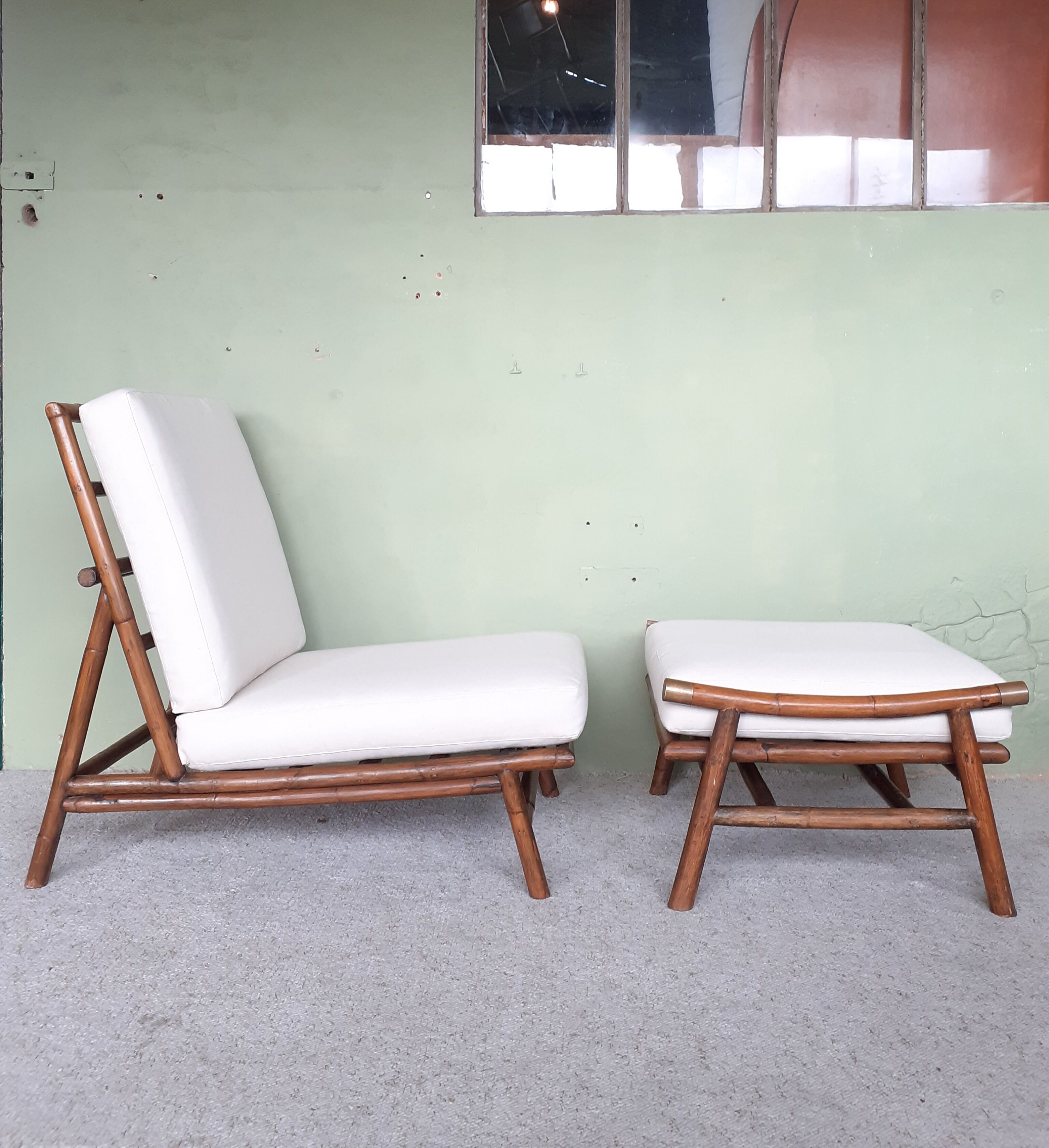Bamboo heater and ottoman sound