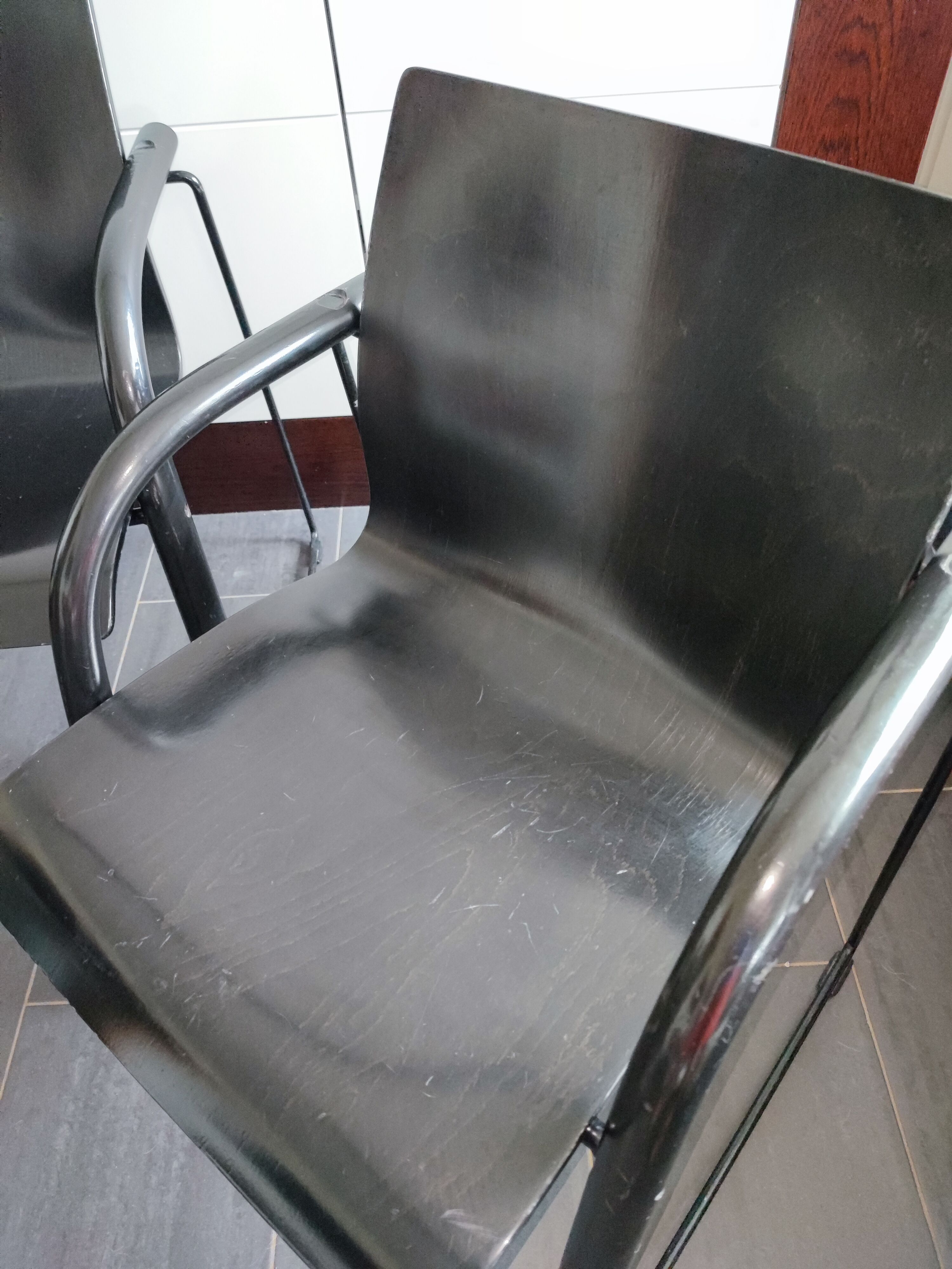 Thonet S320 black chairs