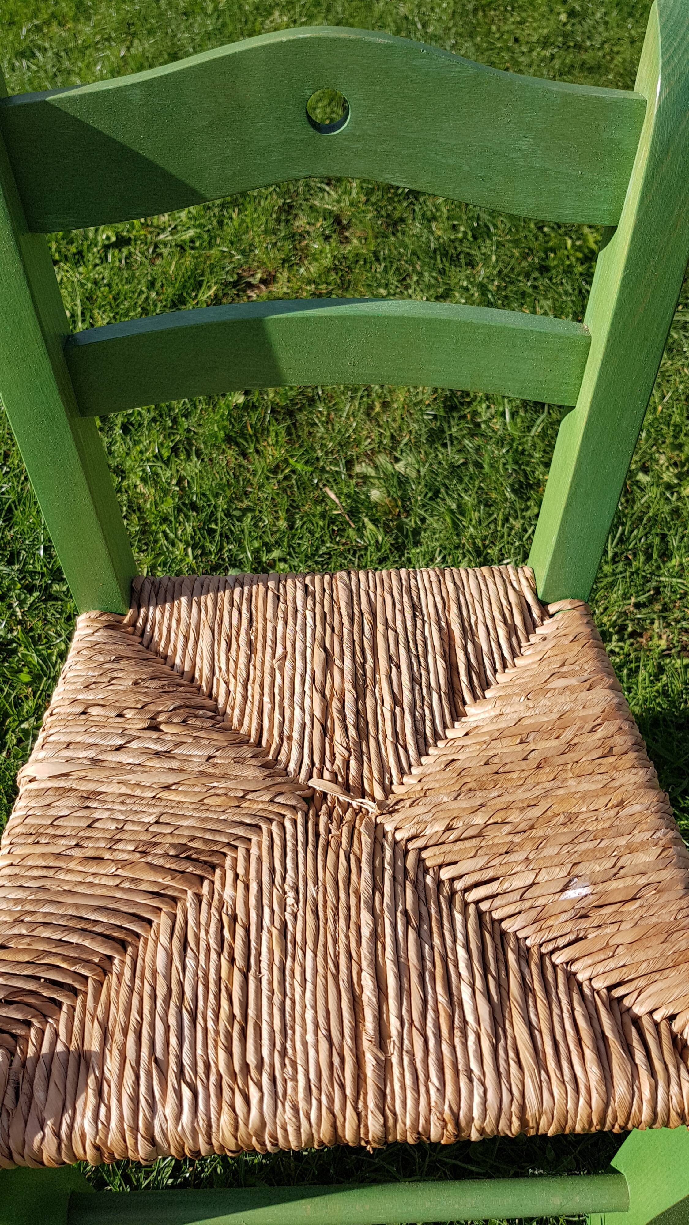 Chair in wood and rattan child
