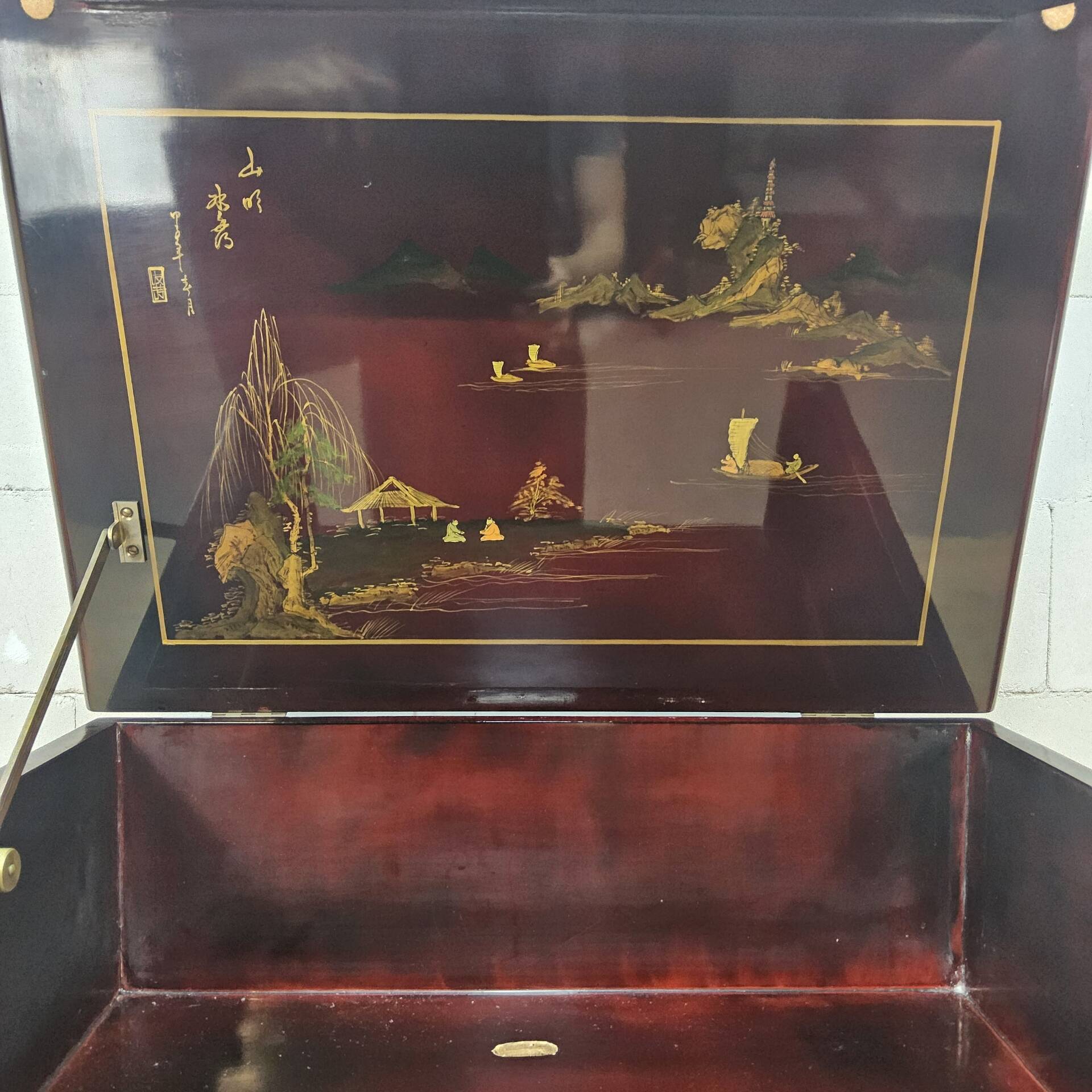 Vintage Chinese record player cabinet / Asian vinyl cabinet