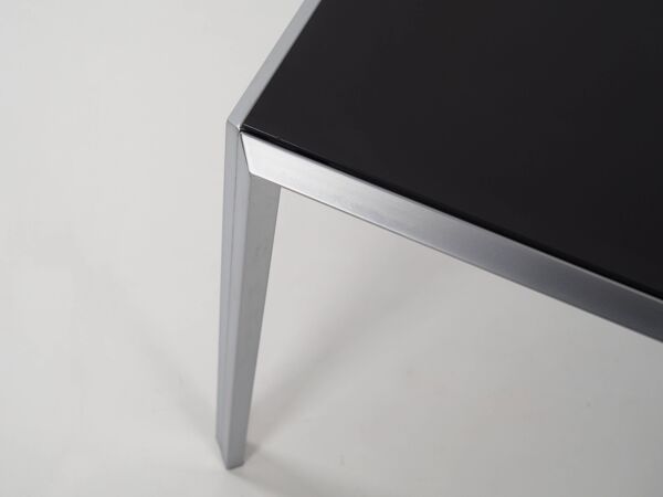Bureau en aluminium, design scandinave, années 1980, fabrication : Montana Furniture
