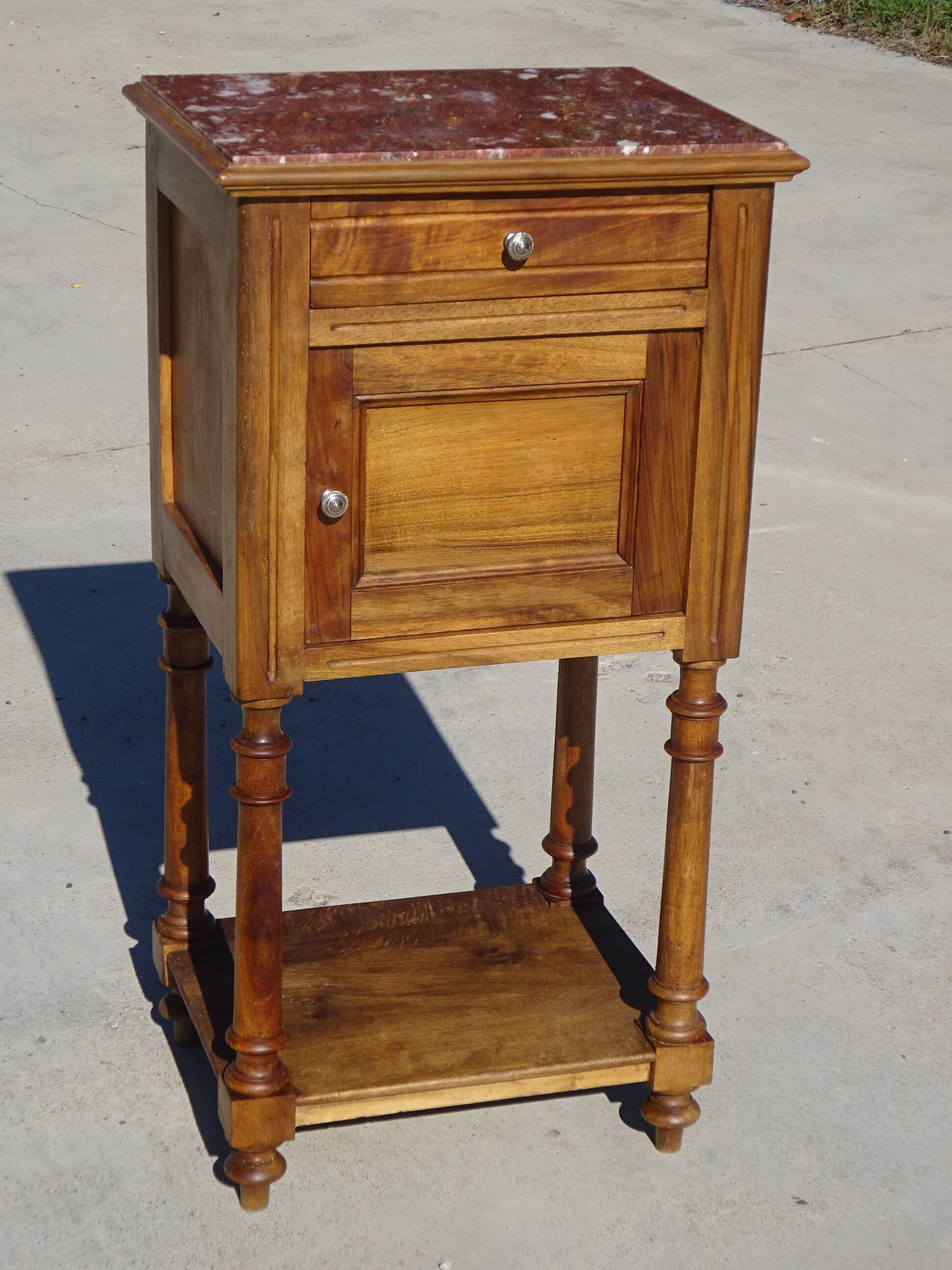 Antique Louis XVI style bedside table in walnut, with a marble top.