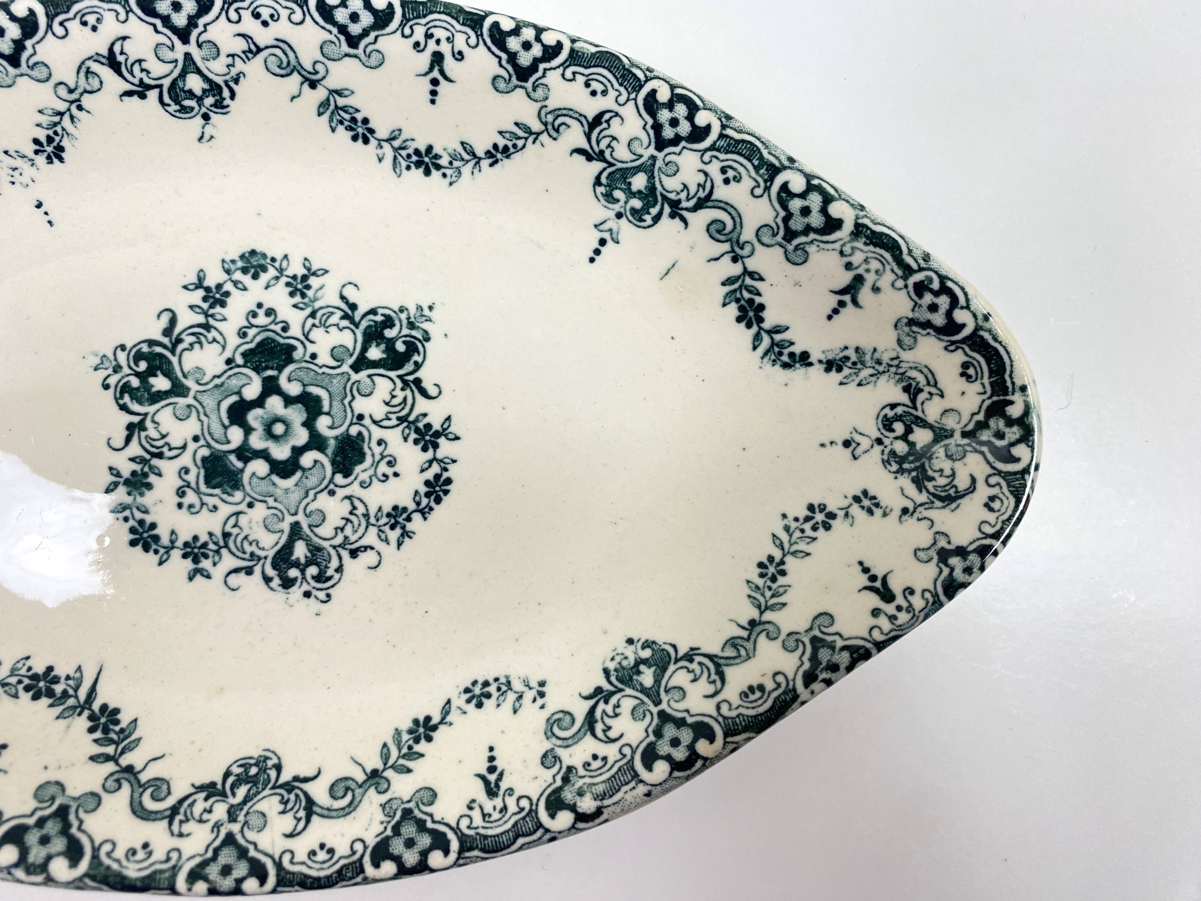 Lot of Plate, Platter, Ramier and Soup Tureen, Iron Earth, "Excelsior" service, E. Bourgeois, late 19th century