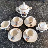 Dînette en porcelaine