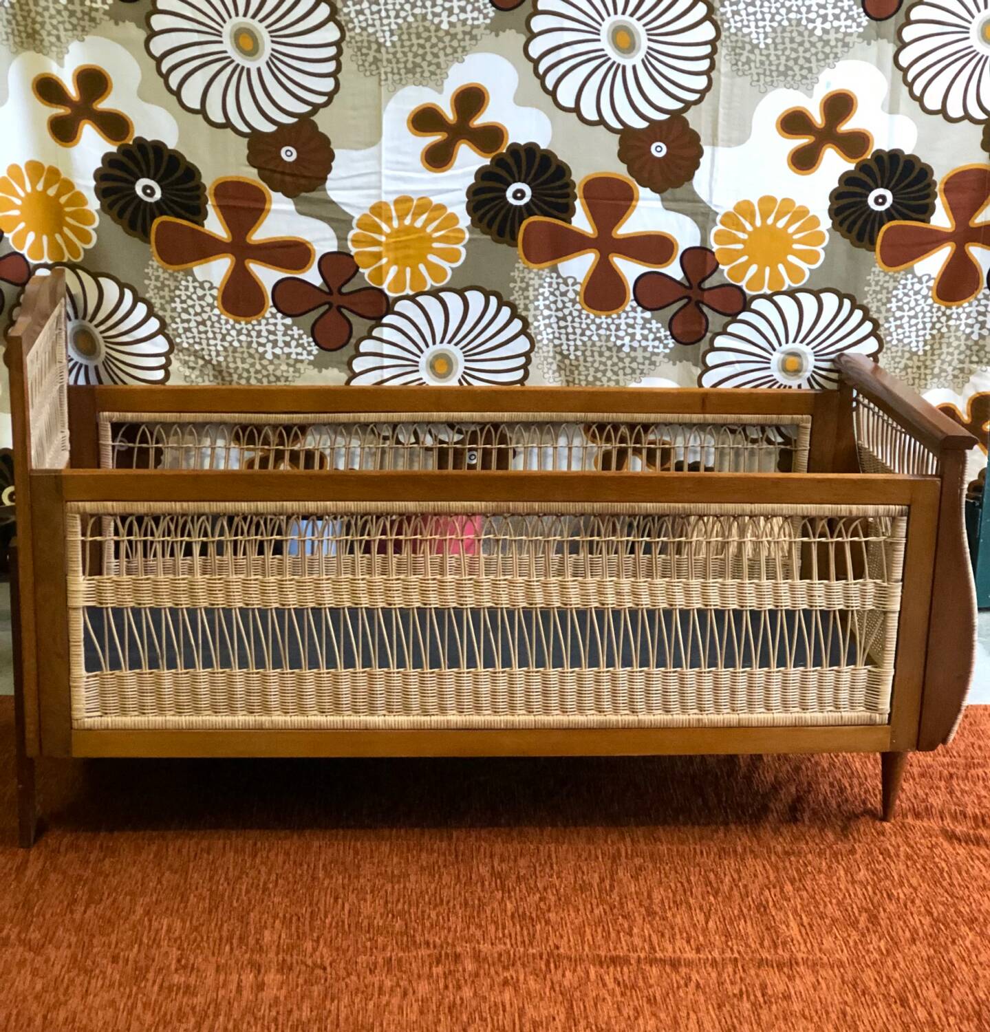 Vintage wicker children's bed 1960