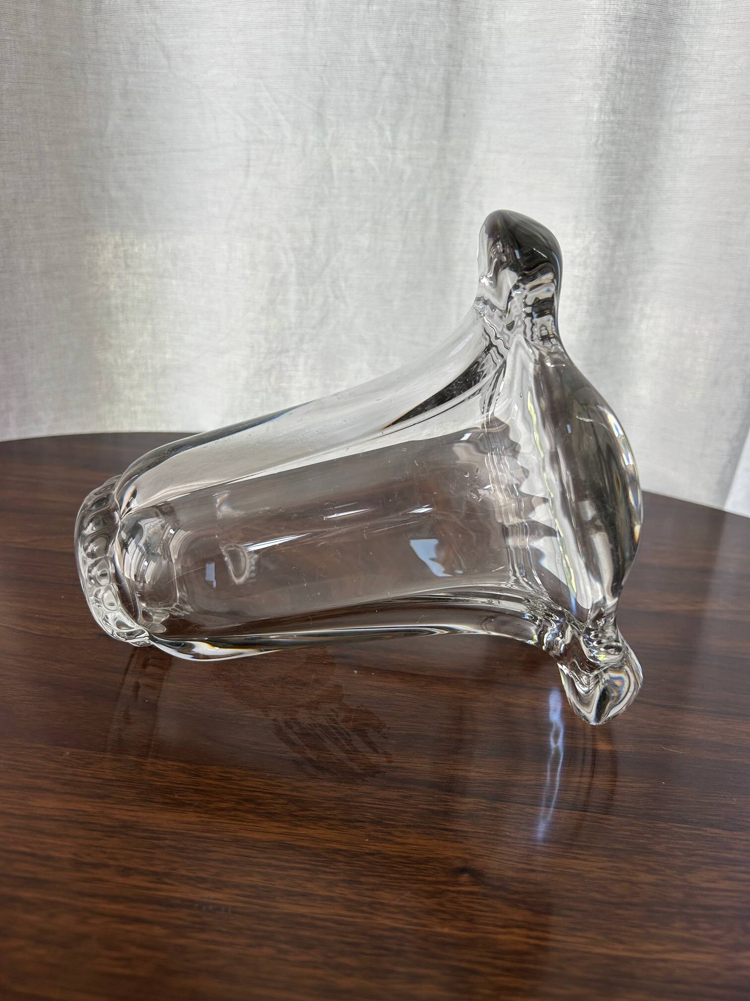 Pierre D'Avesn crystal vase