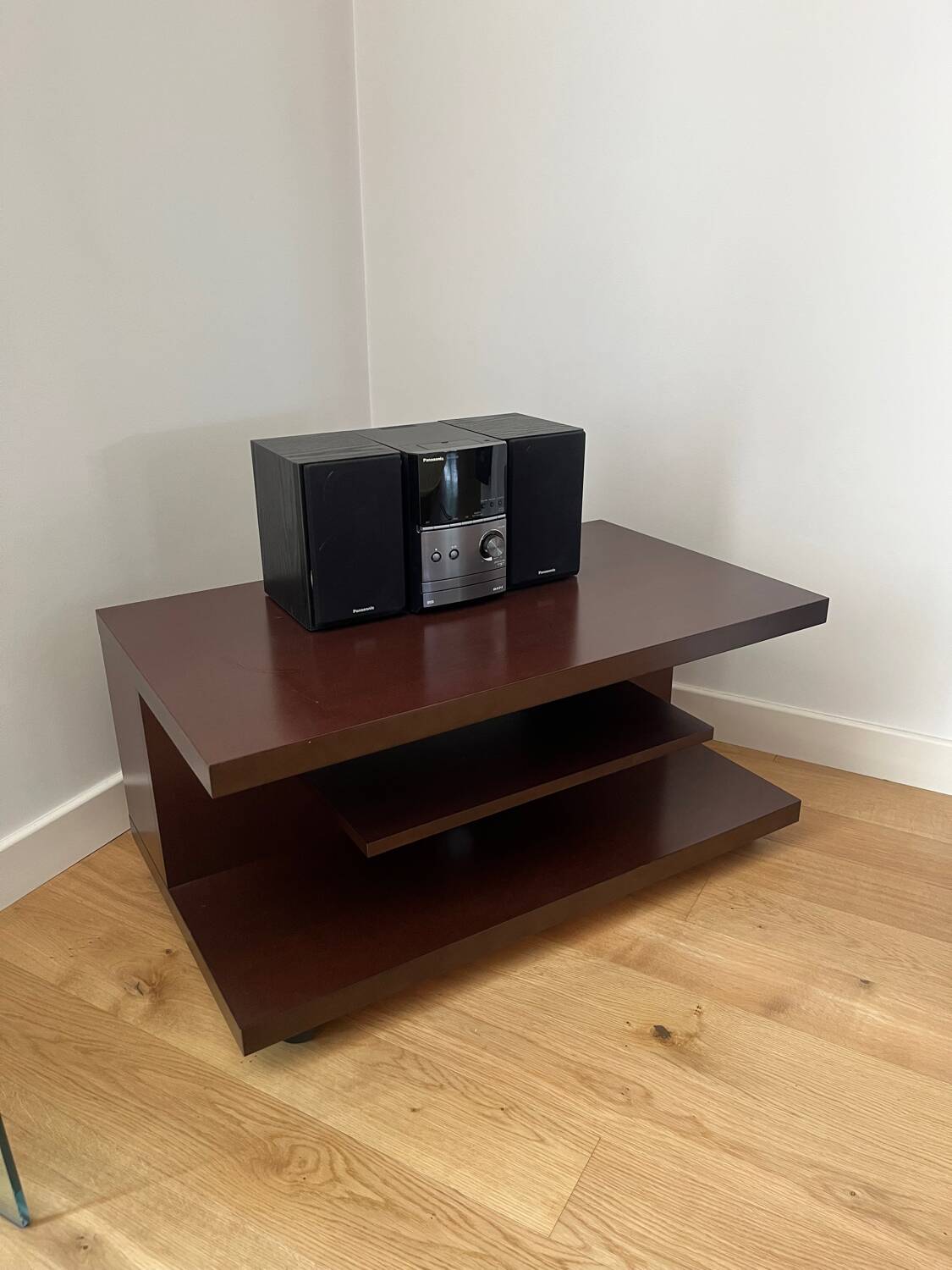 TV unit on wheels Roset