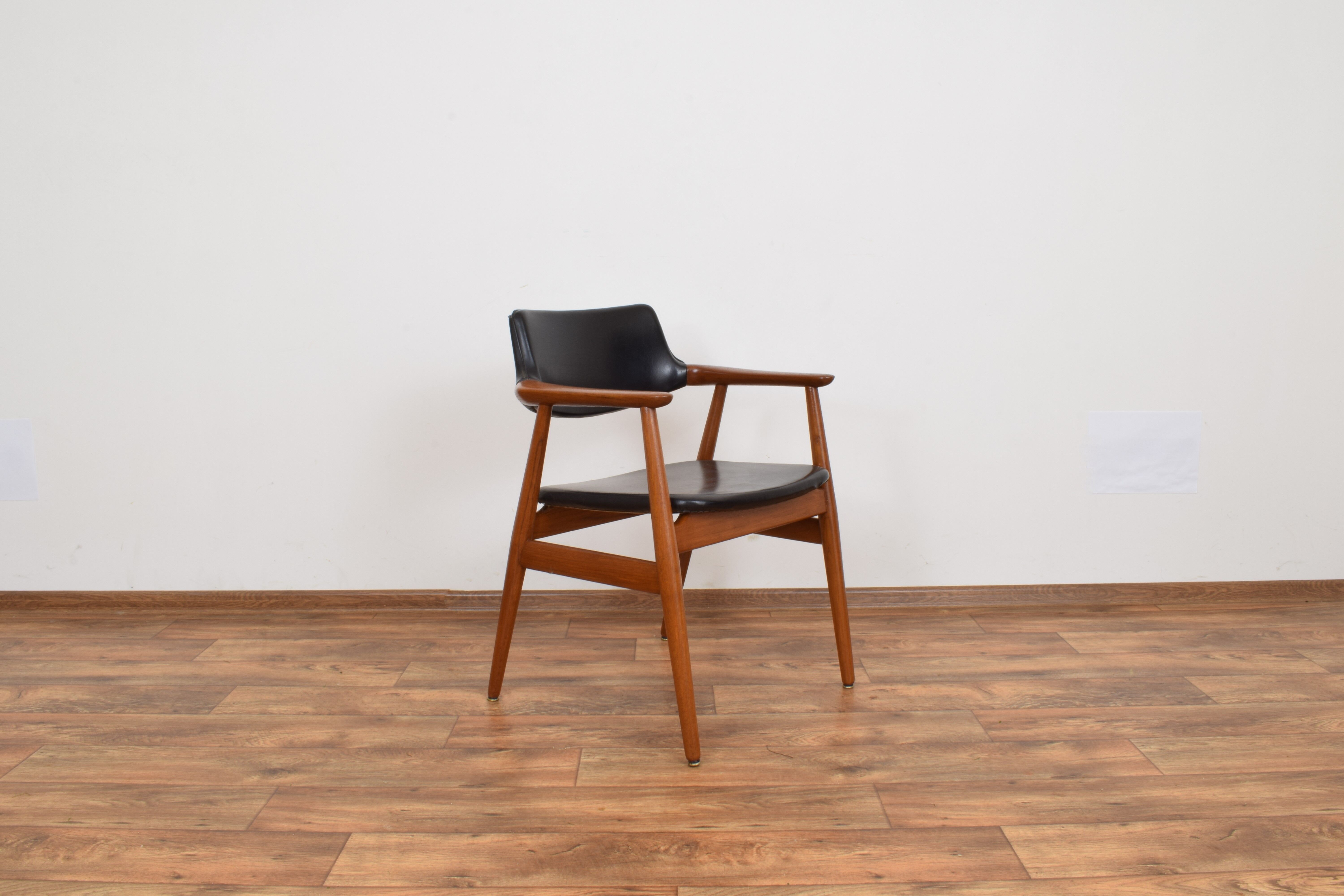 Danish armchairs By Svend Åge Eriksen For Glostrup, 1950