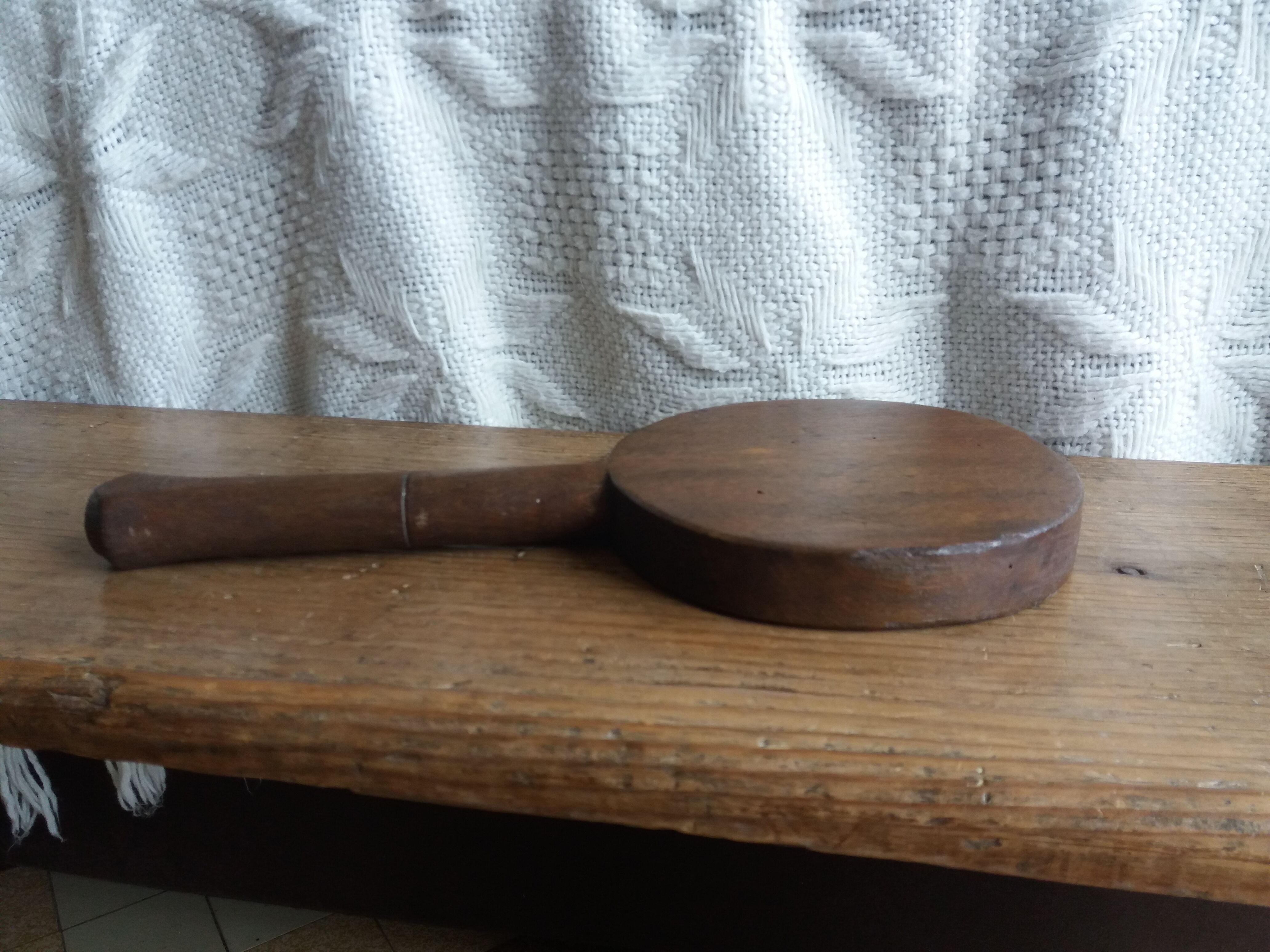 Washerwoman's laundry beater