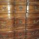 Commode arbalète