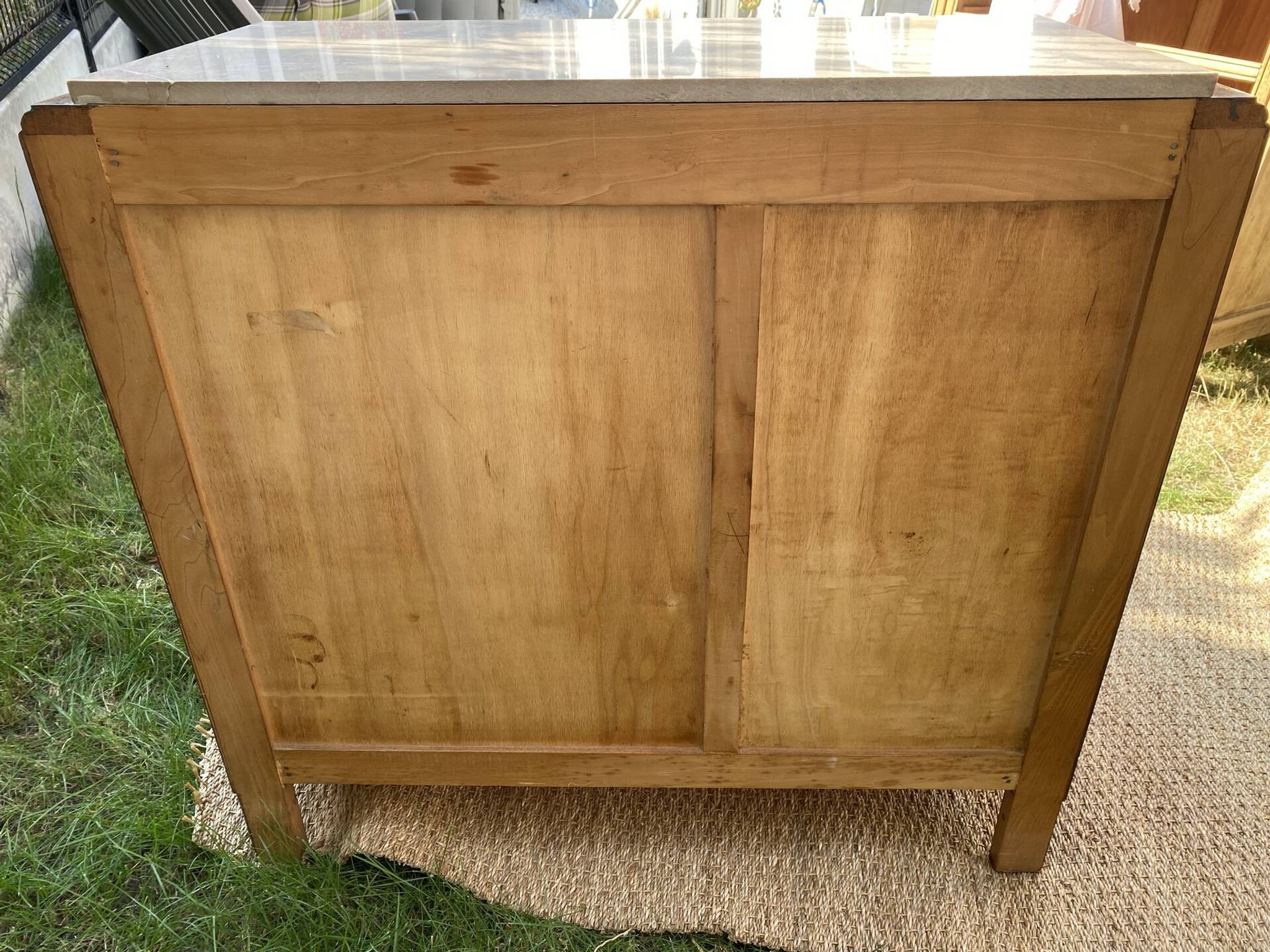 Compass leg chest of drawers