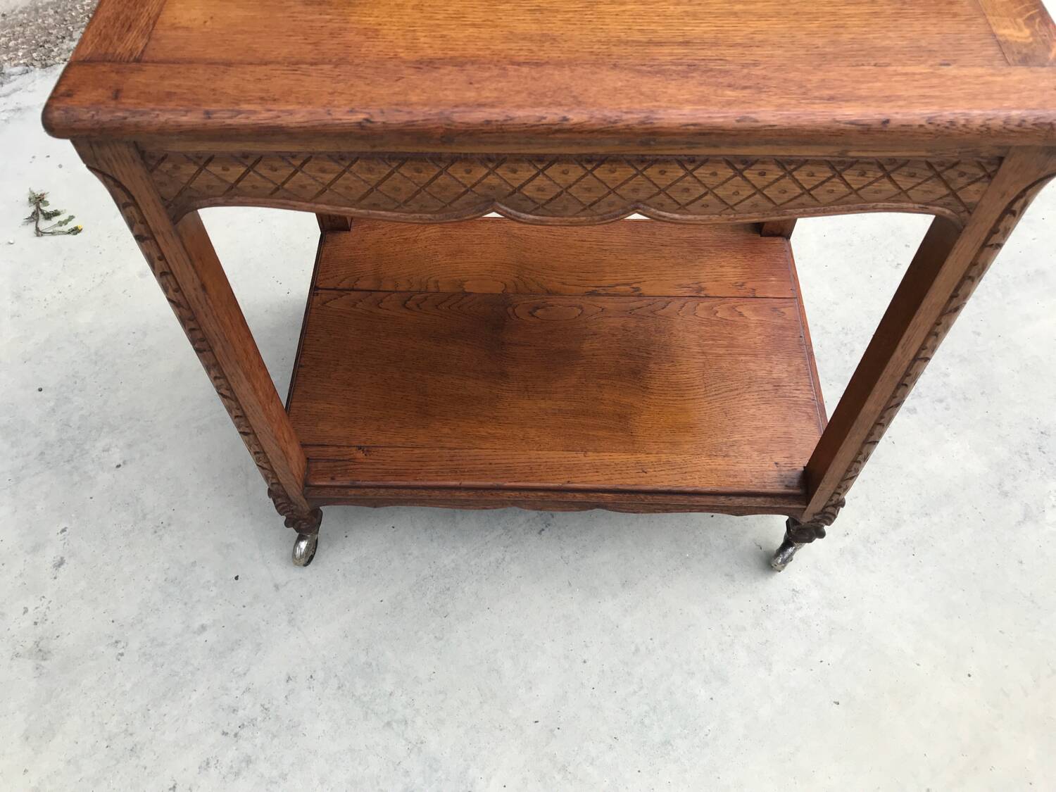Very pretty little art deco desk table