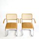Paire de chaises B64