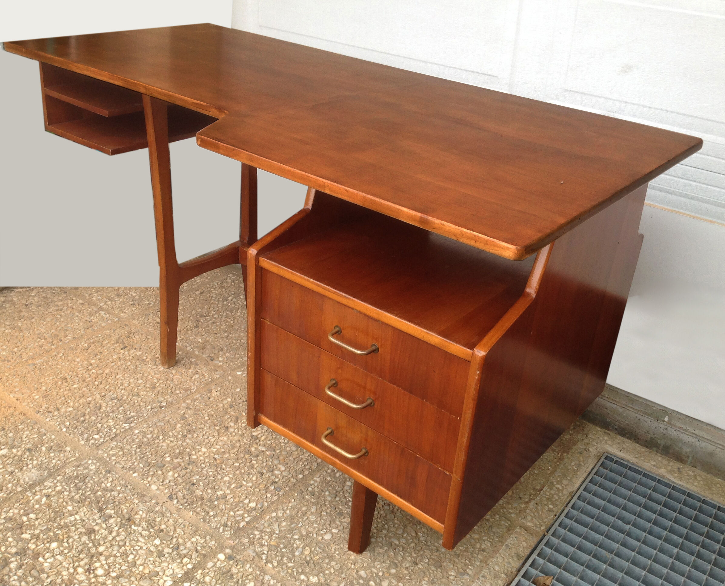 Bureau style J.Hauville