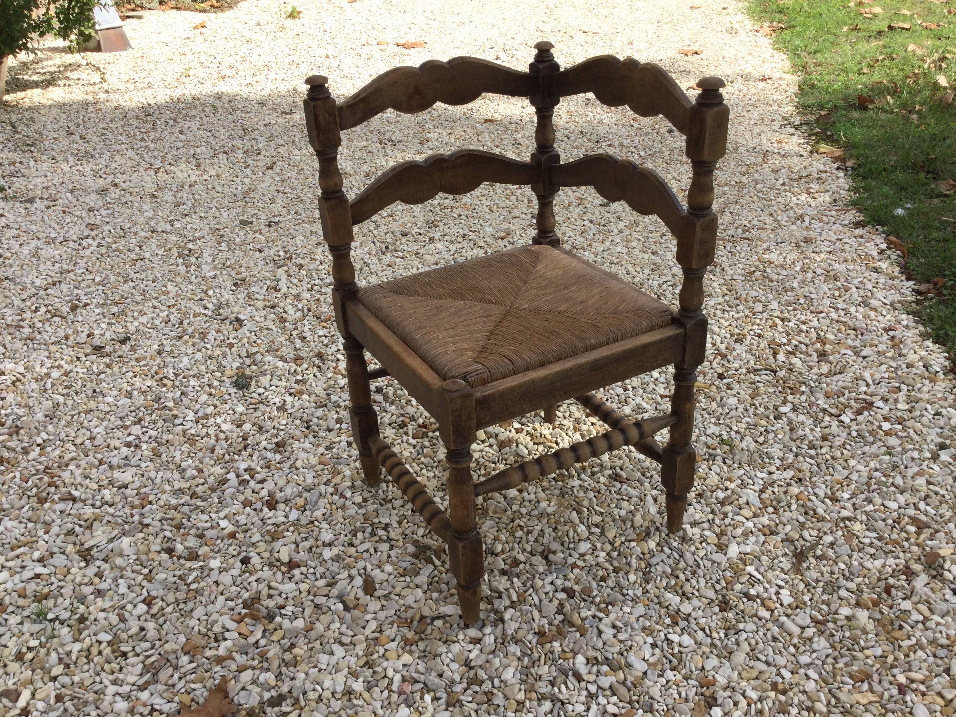 Corner armchair