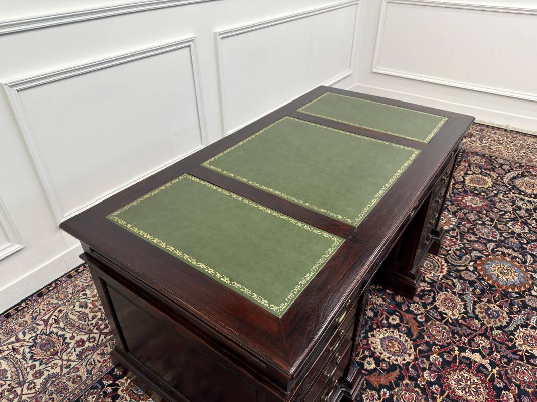 Classic English Chesterfield Desk
