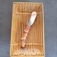 Buttermaker and its butter knife with straw pattern