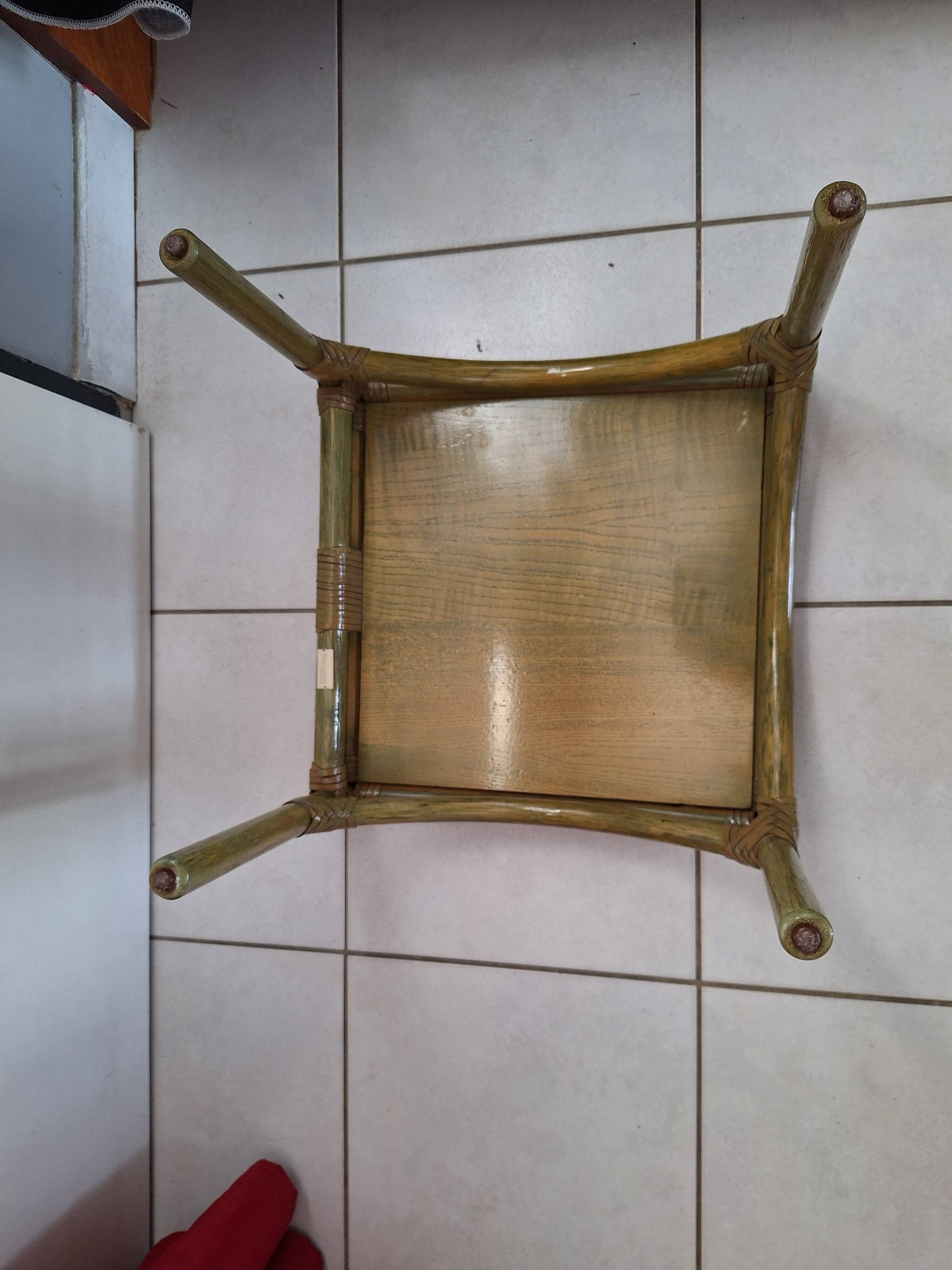 Table basse en rotin maugrion