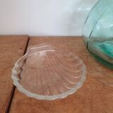 Empty shell pocket