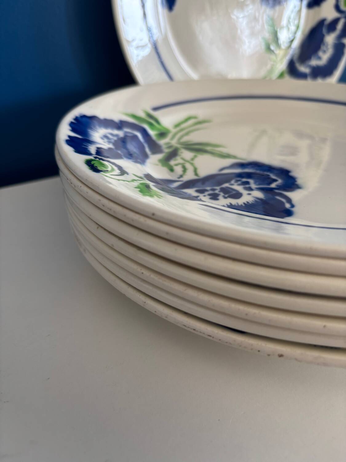 Set of 8 Badonviller France Earthenware Flat Plates, Boran Vintage Model
