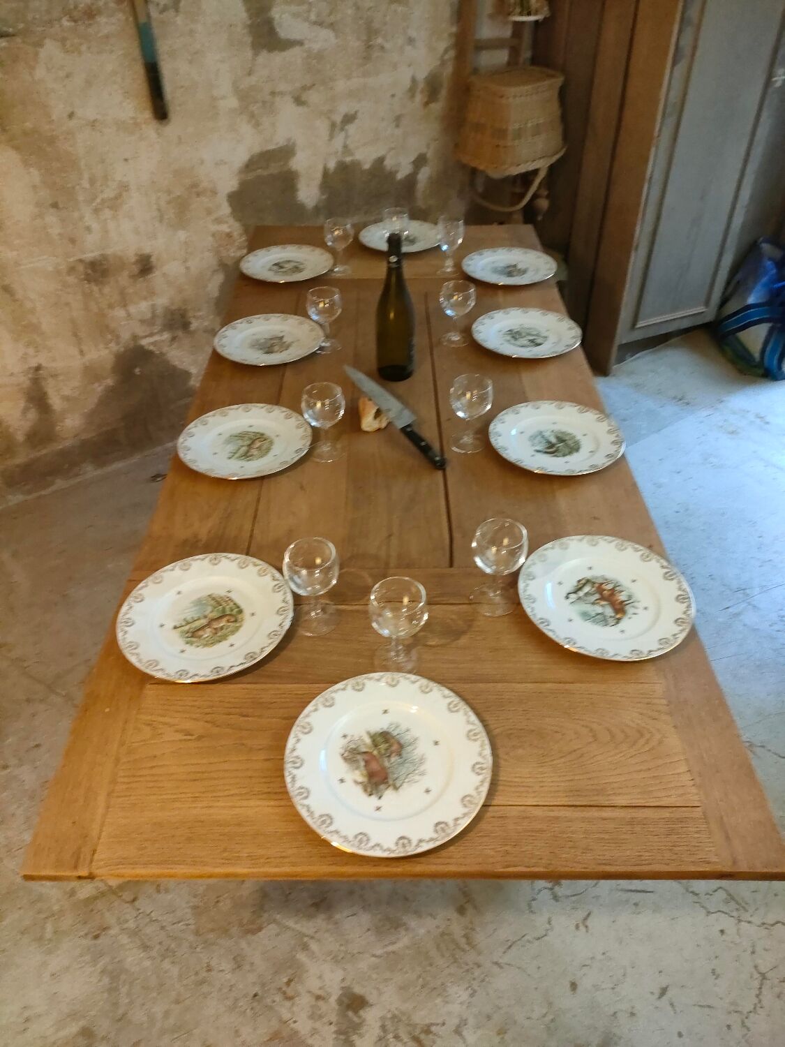Farmhouse table