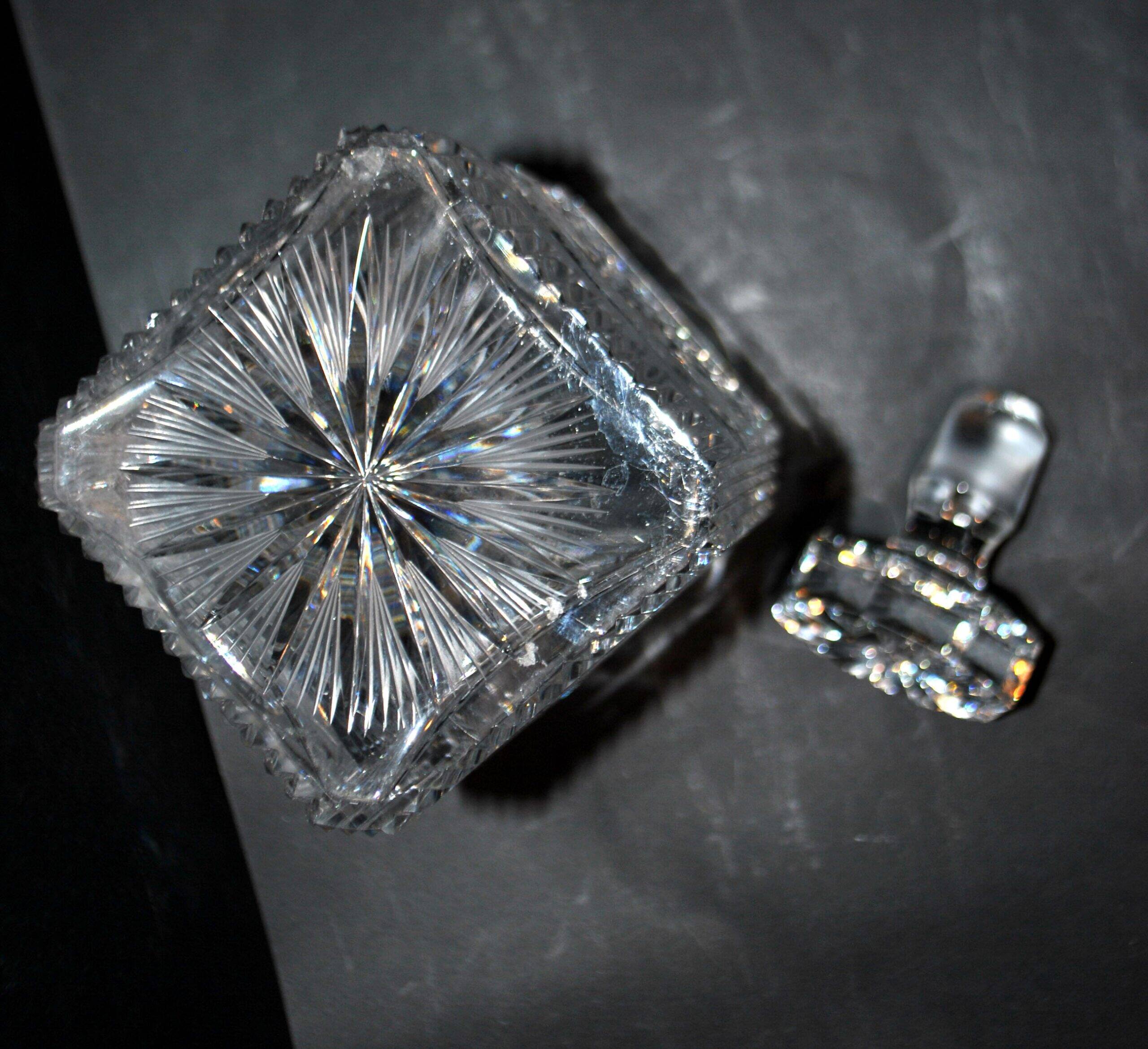 Waldviertler Edel Bleikristall cut crystal whisky decanter