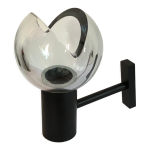 Applique de Flavio Poli