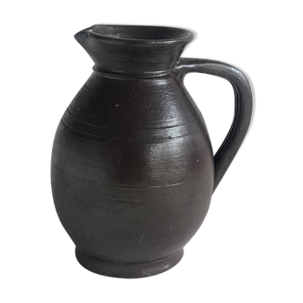 Pitcher
