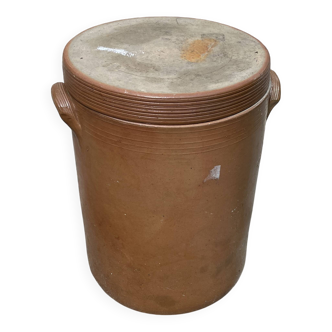 Pot en grès